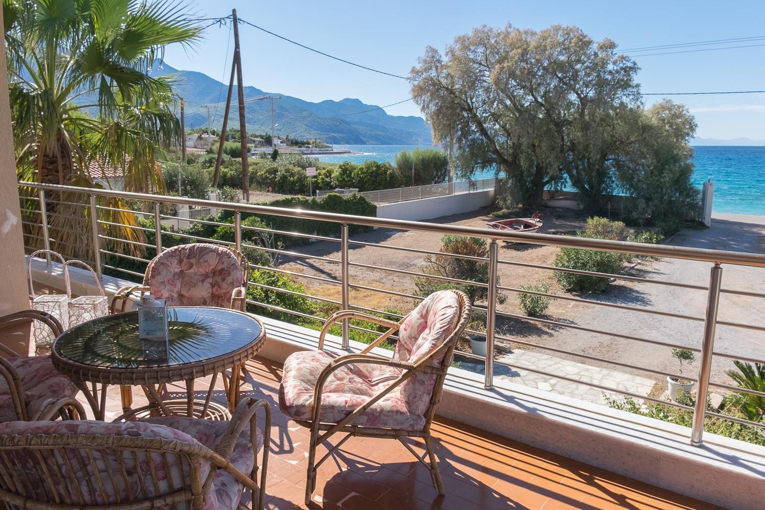 Apartment with Sea View photo 2