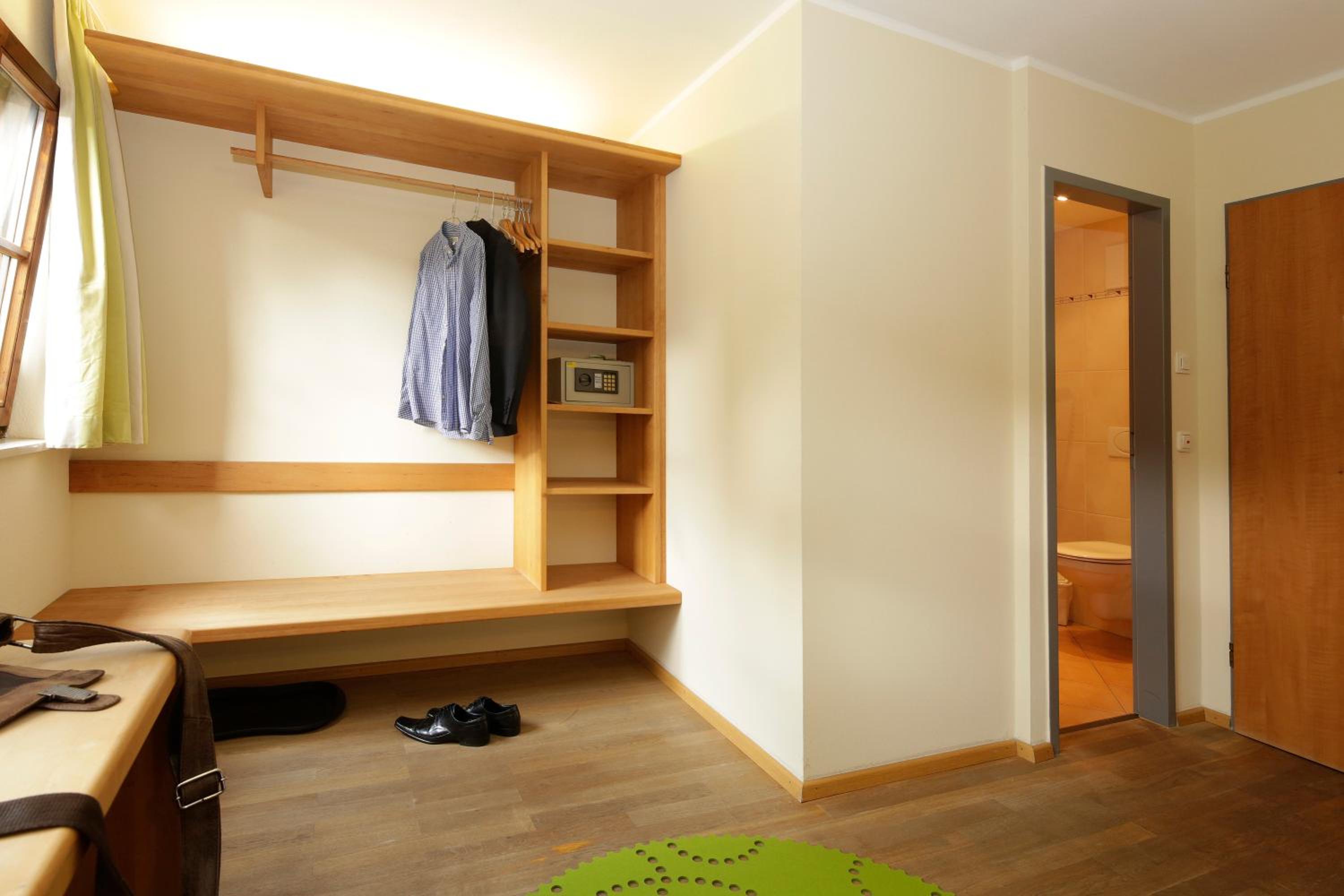 Superior Single Room photo 3
