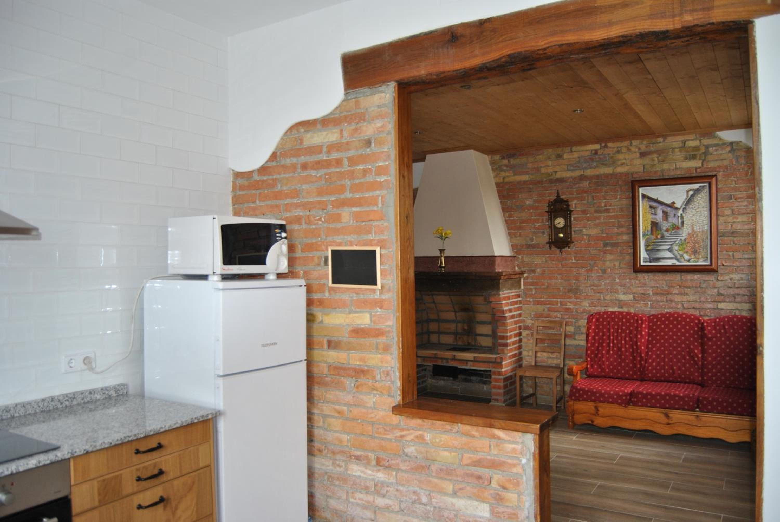 Three-Bedroom House photo 3