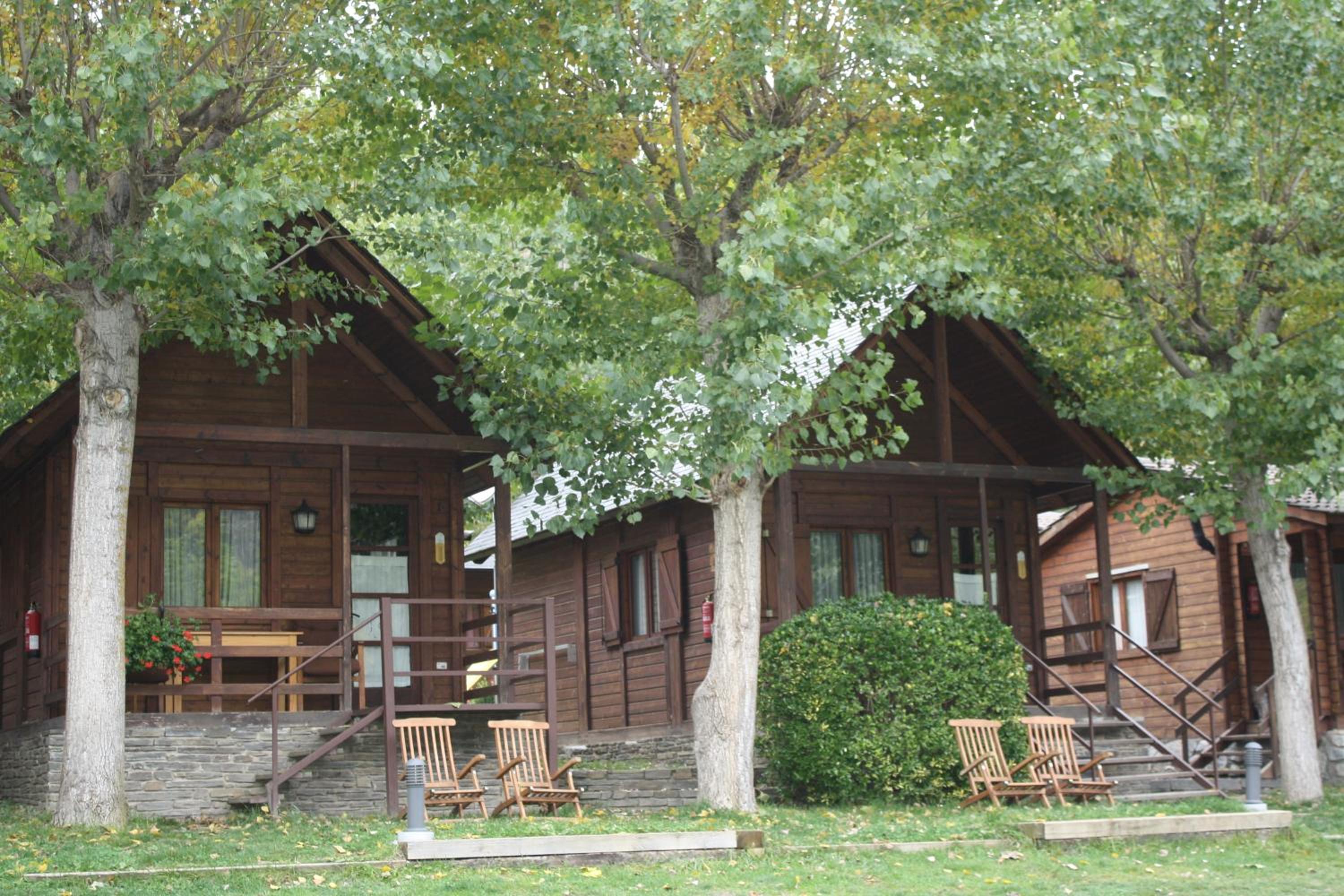 Bungalow (5 Adults) photo 3