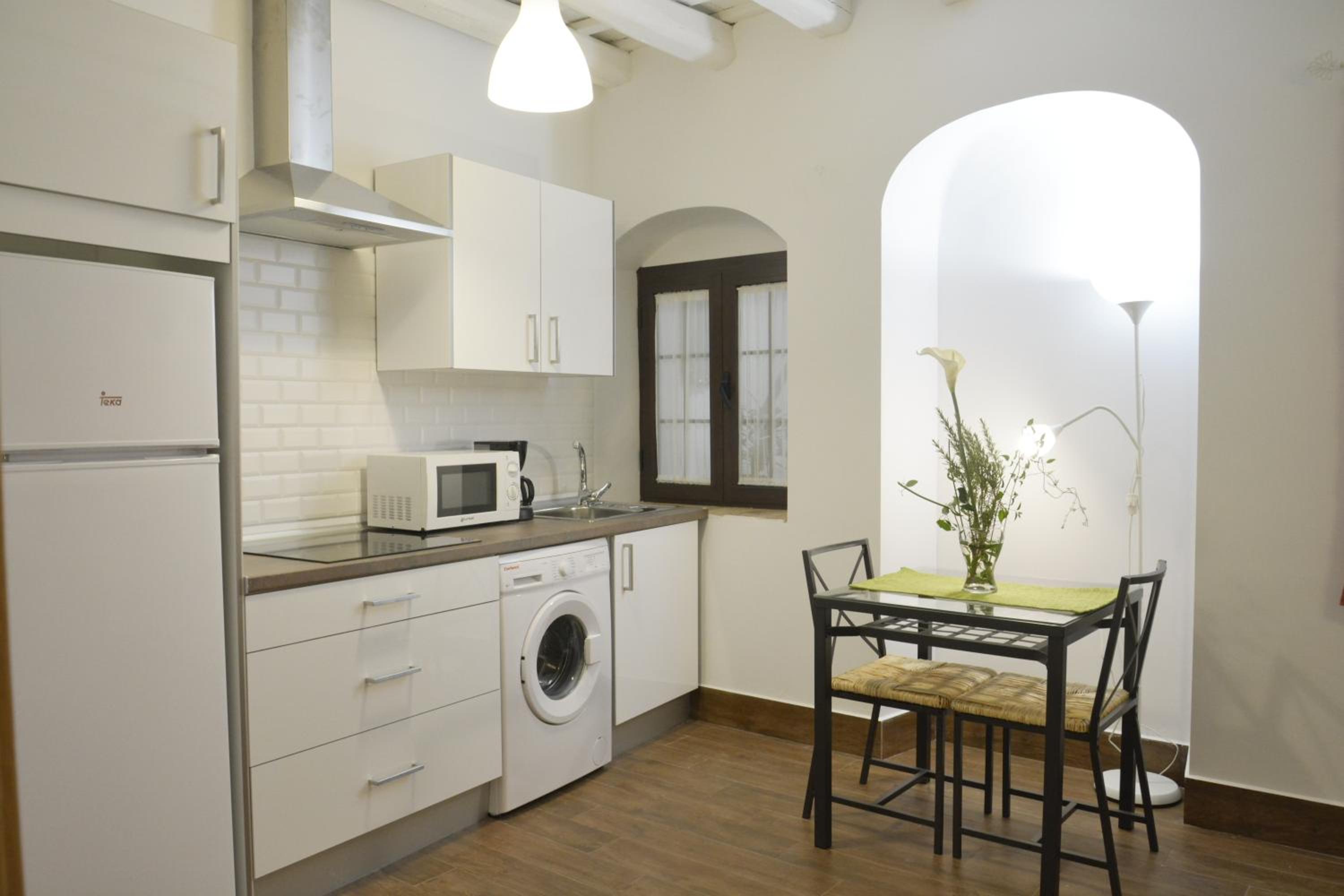 Apartment - Ground Floor - Photo 6