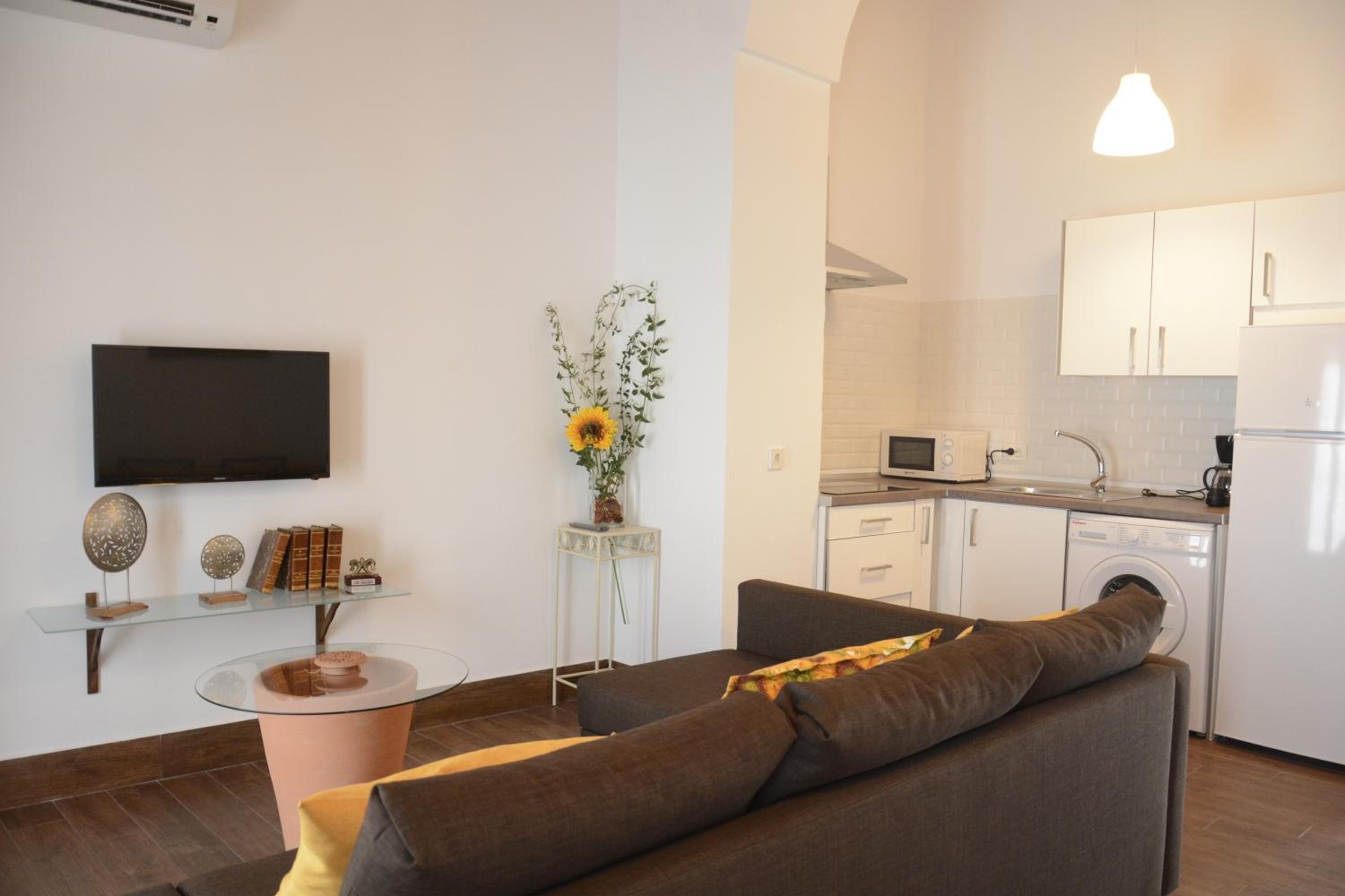 Two-Bedroom Apartment - Photo 1