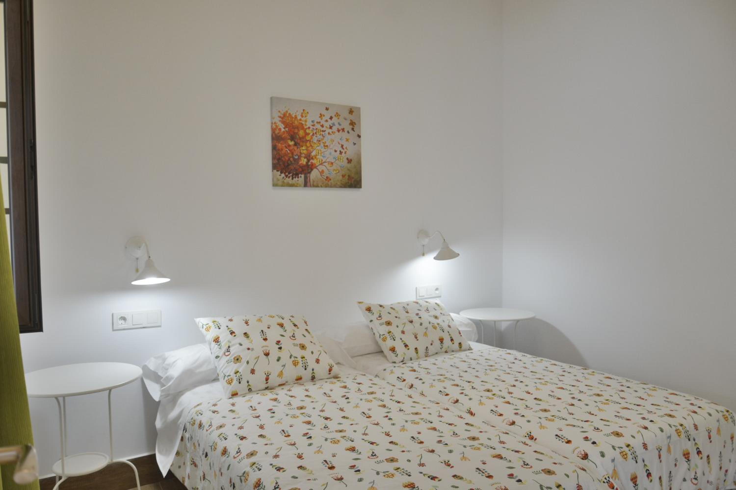Two-Bedroom Apartment - Photo 6