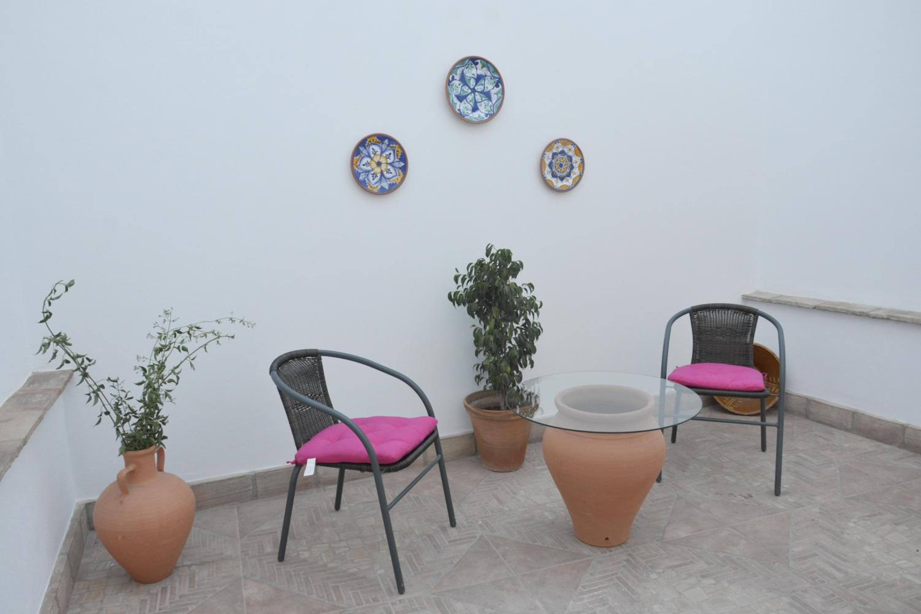 Apartment - Ground Floor - Photo 3
