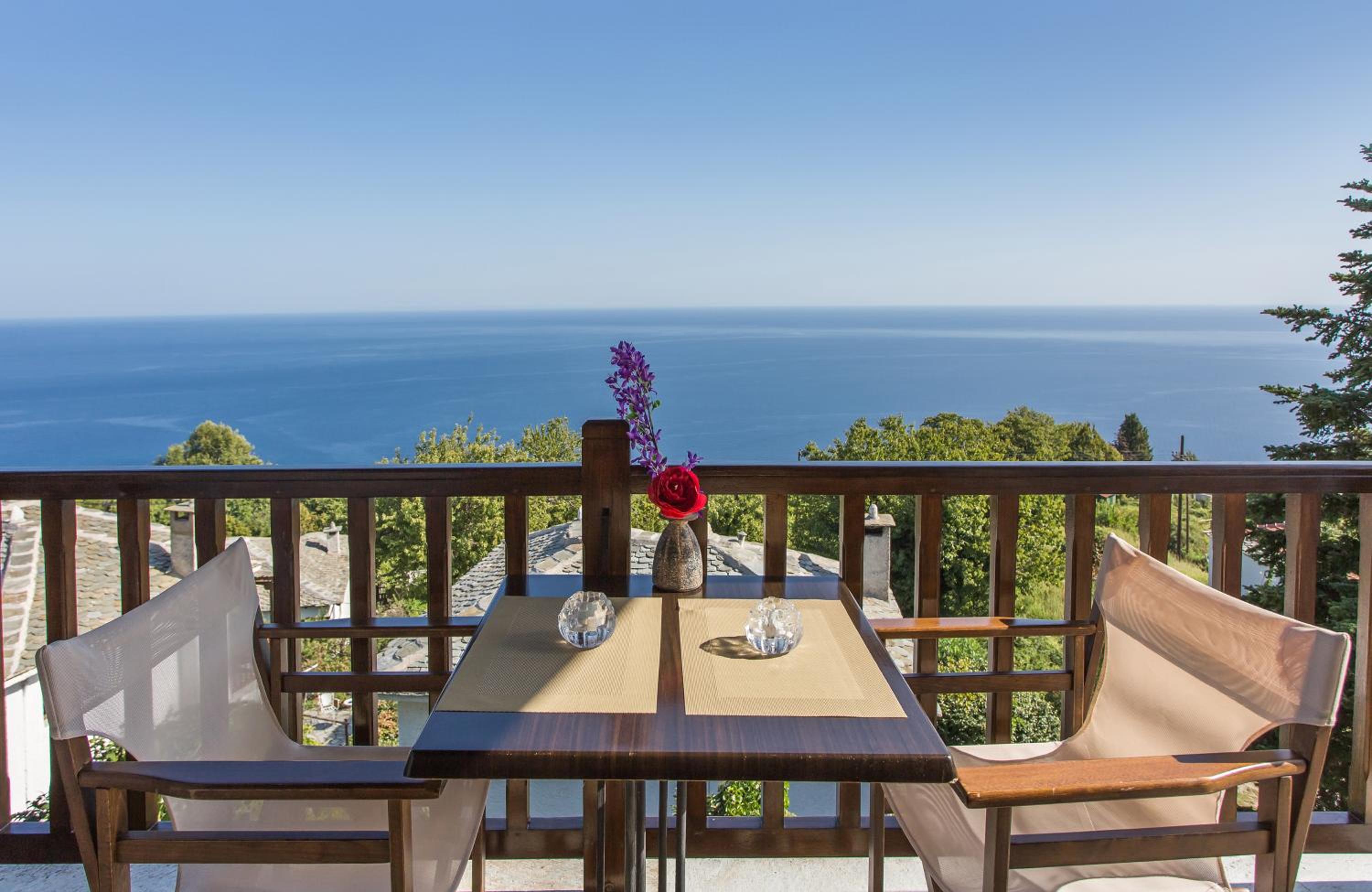 One Bedroom Apartment with Sea View photo 2