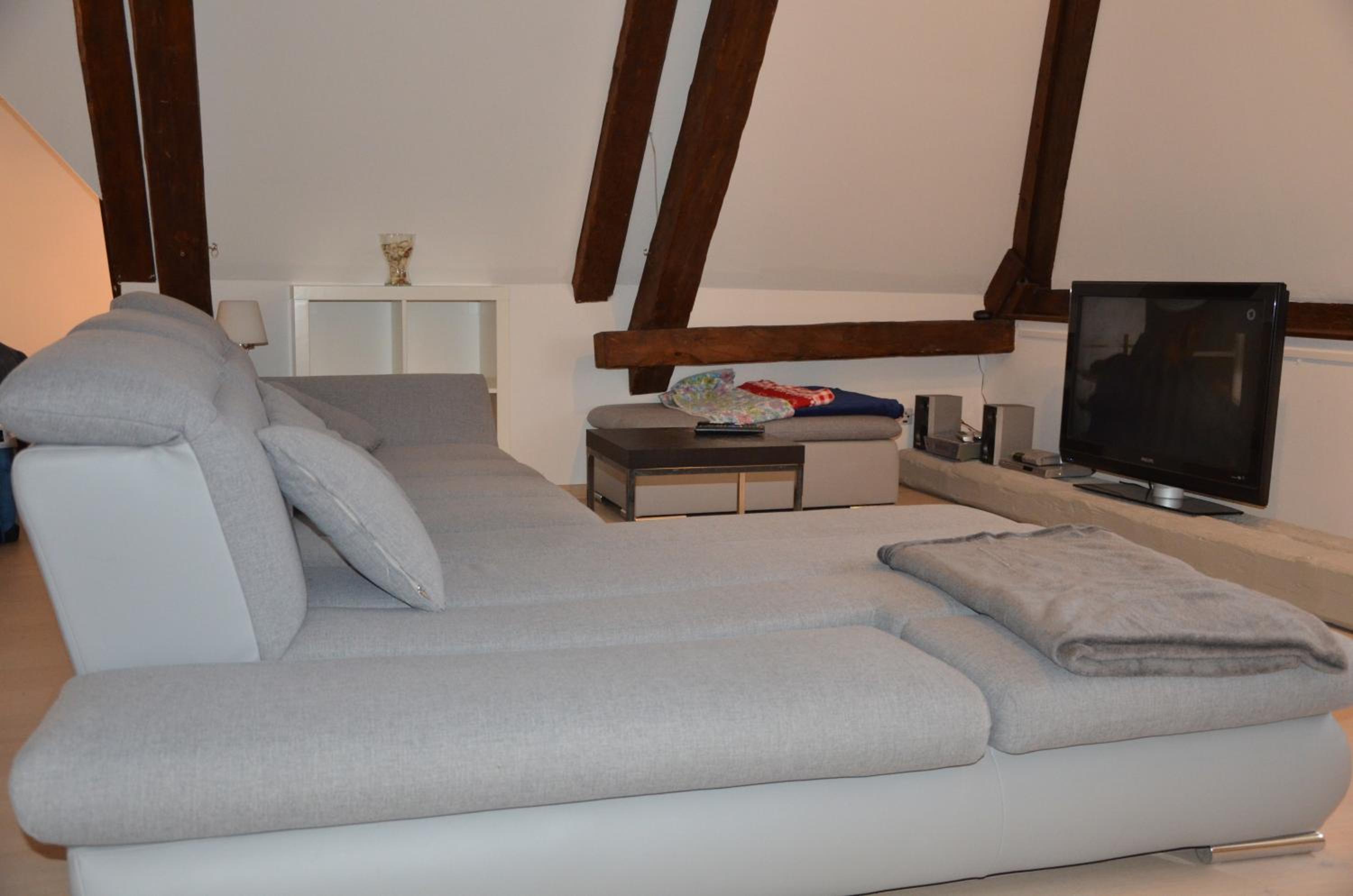 Studio Apartment photo 3