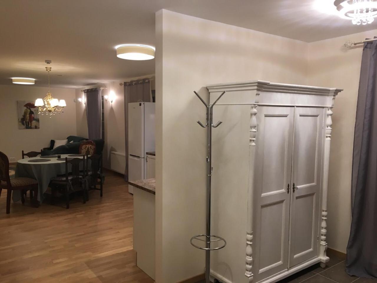 Two-Bedroom Apartment - Photo 20