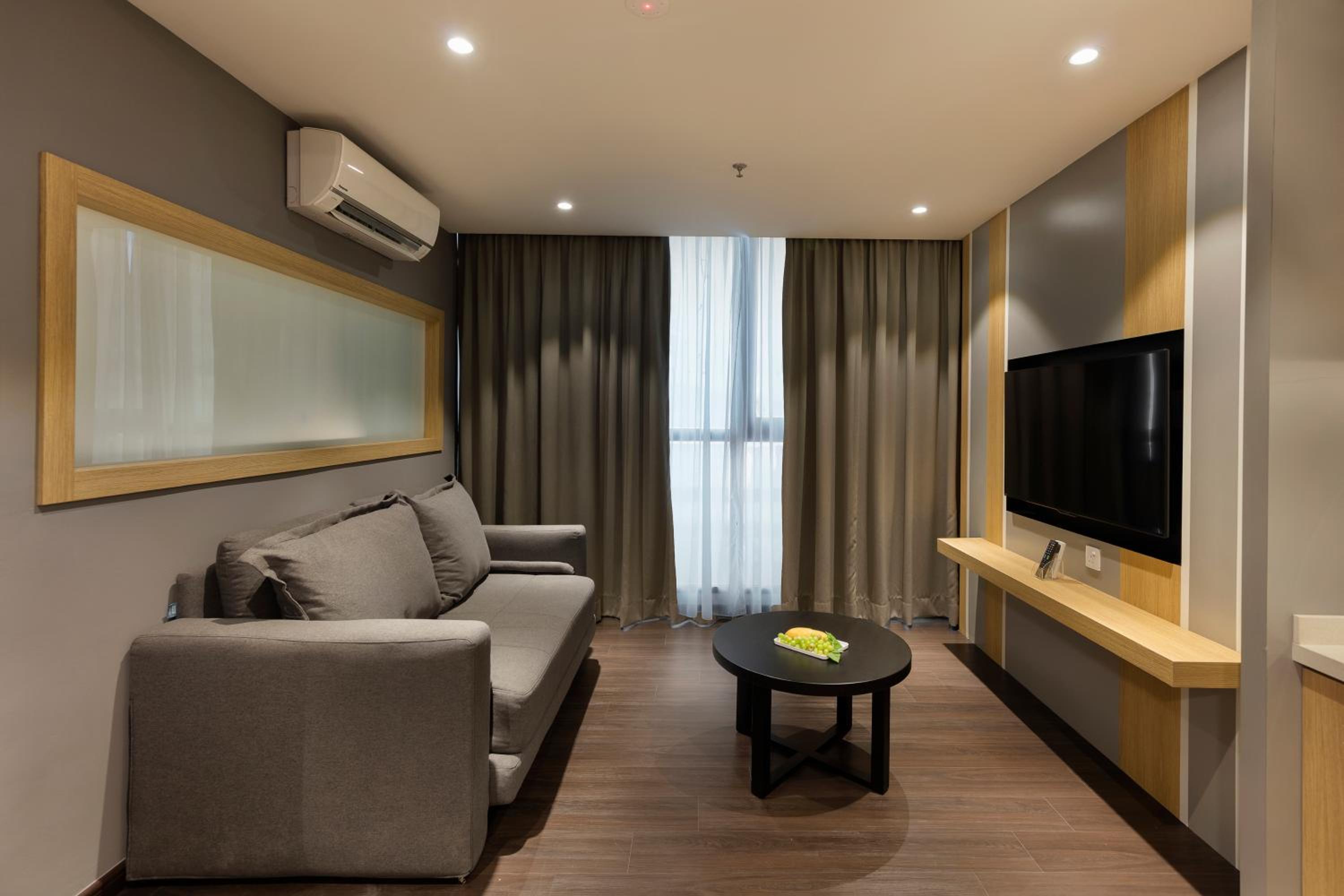 The Splendor Suite