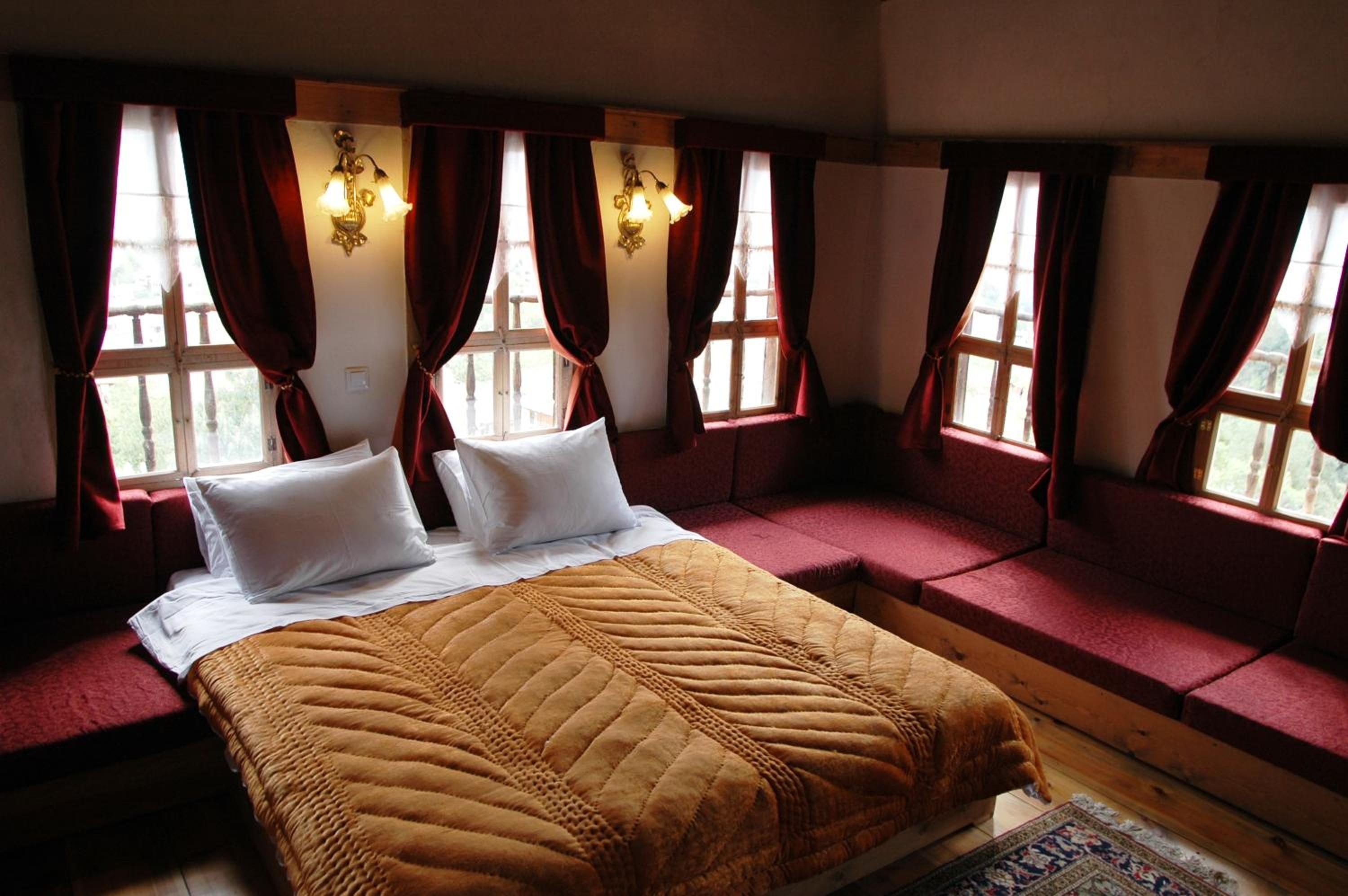 Junior Suite - Photo 1