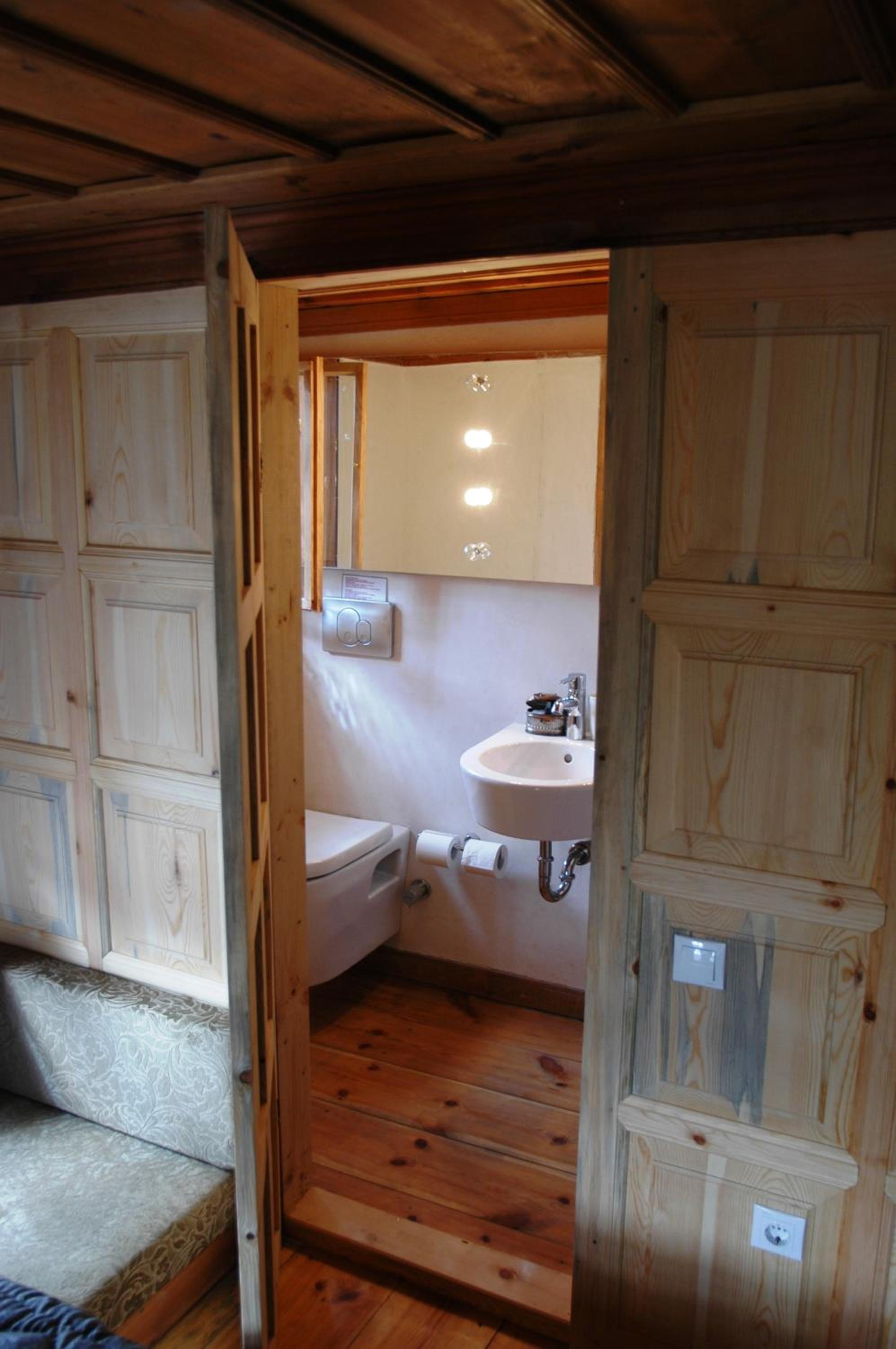 Superior Double or Twin Room - Photo 6