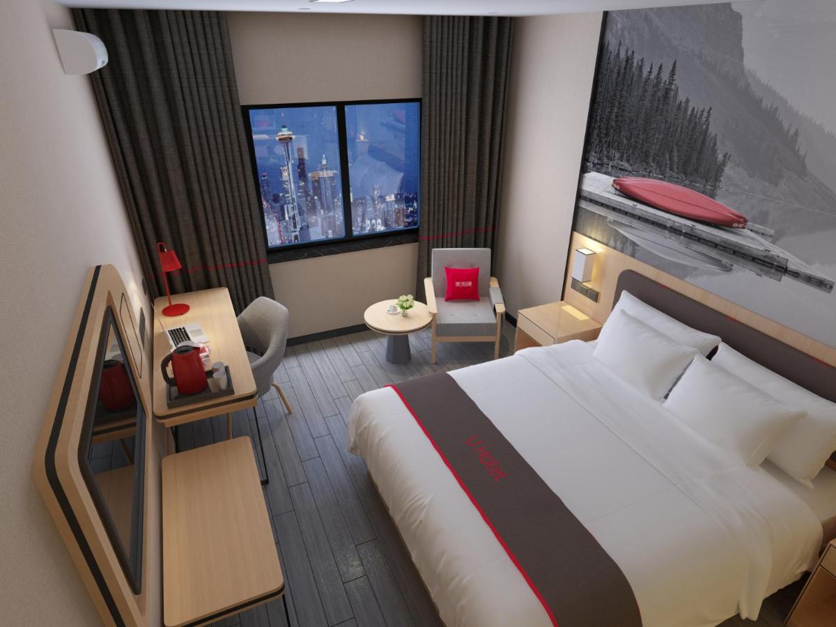 Mainland Chinese Citizens - Deluxe Suite with Mahjong  photo 3