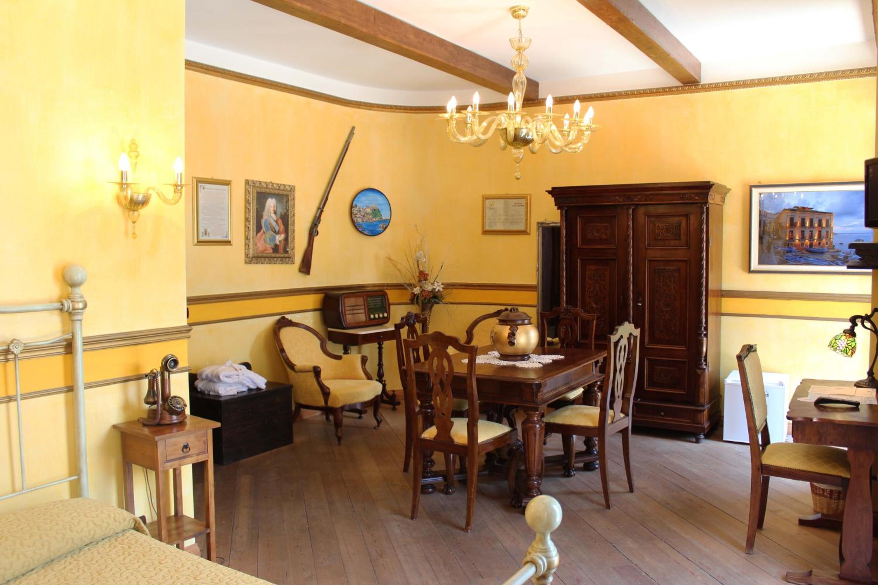 Suite with Lateral Sea View photo 1