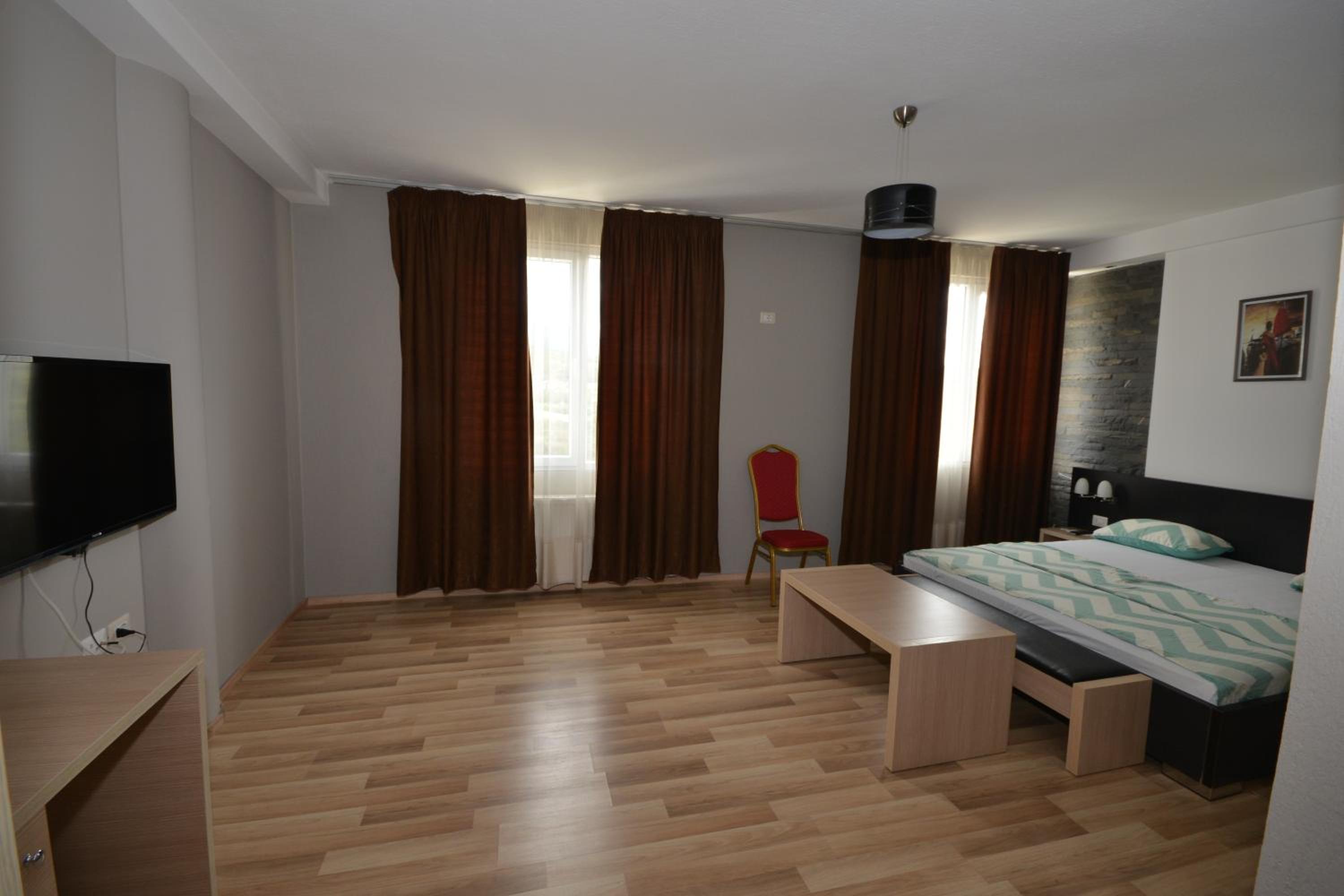 Budget Single Room photo 3