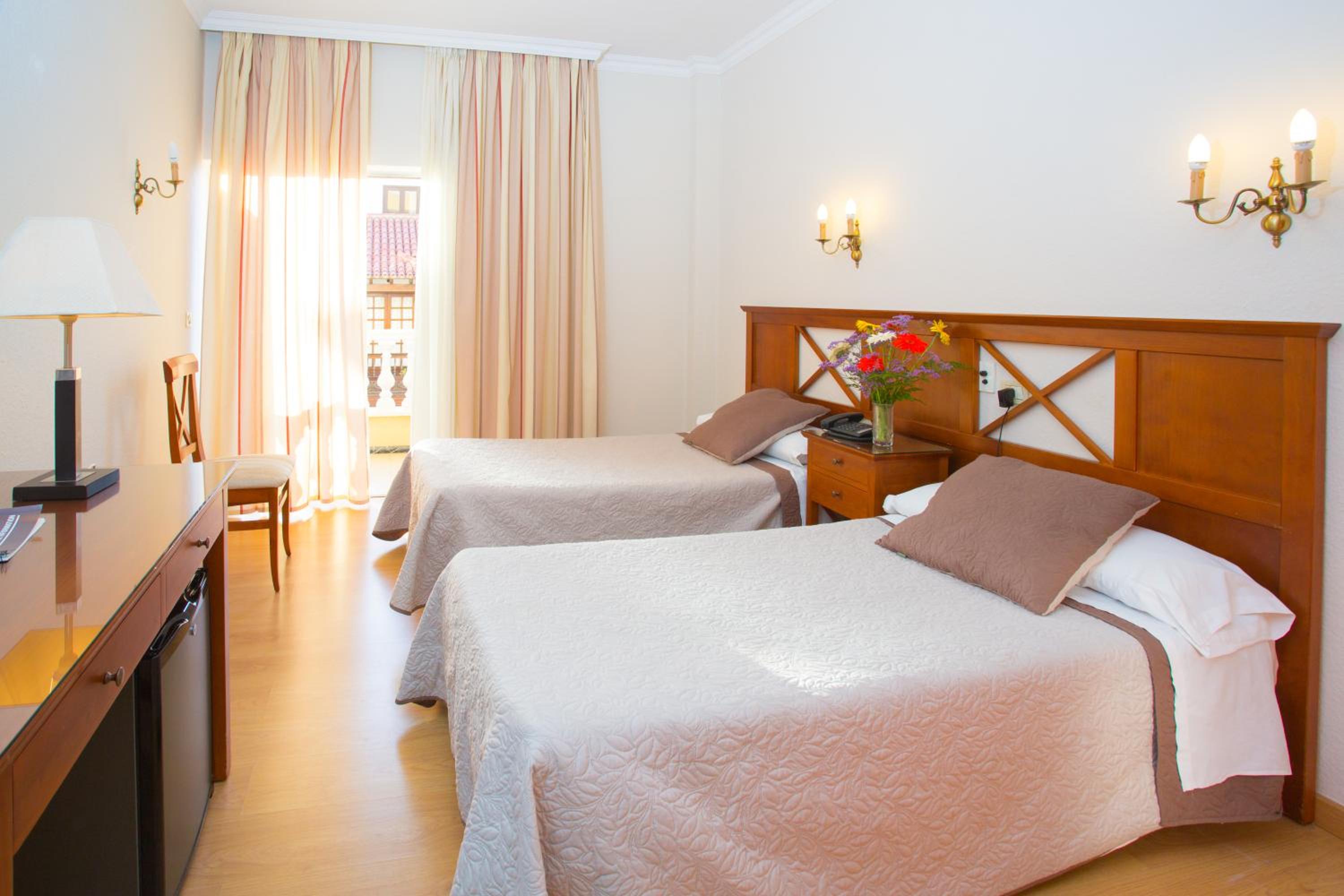 Superior Double Room - Photo 7