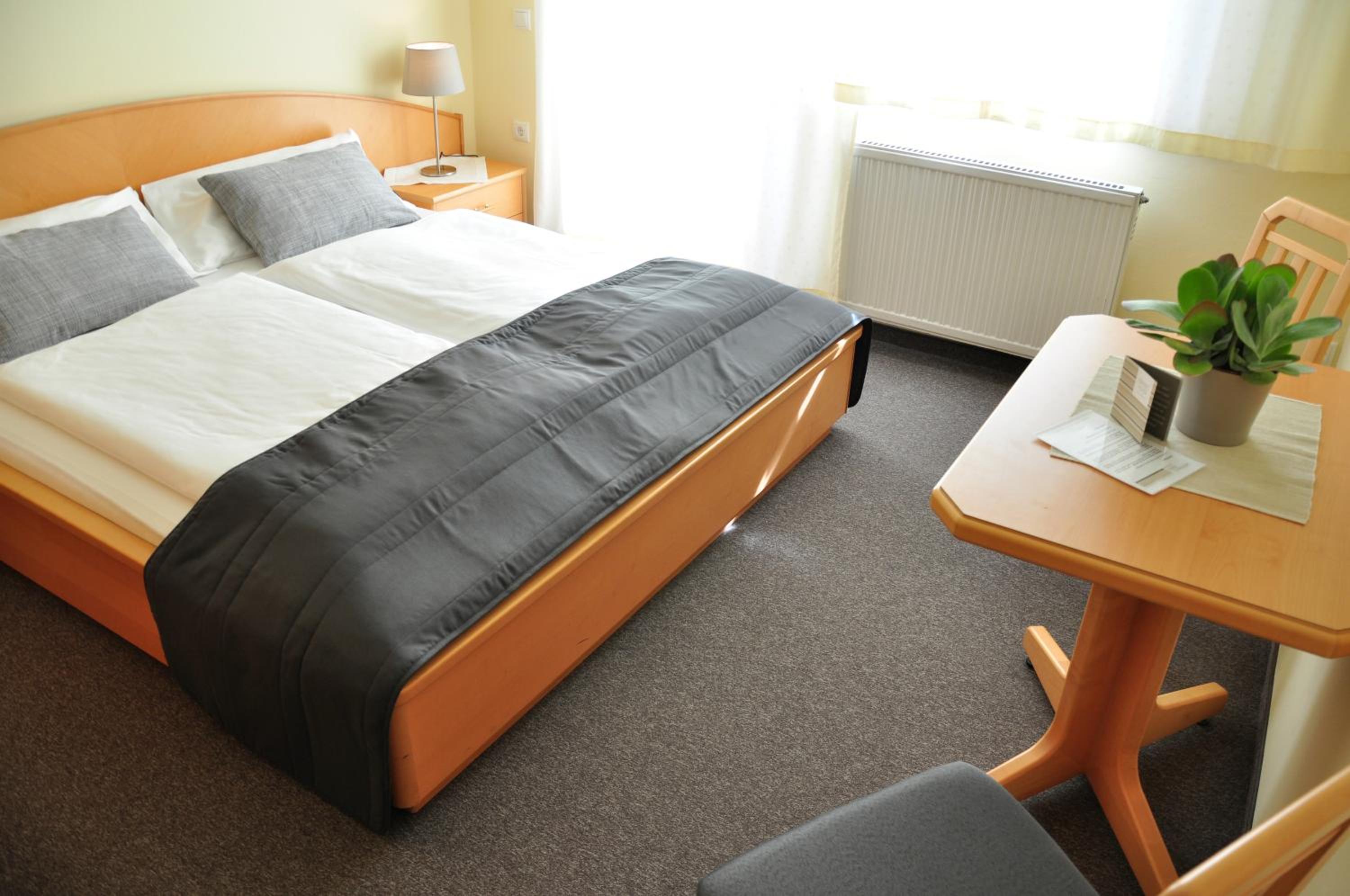 Double Room with Balcony photo 2