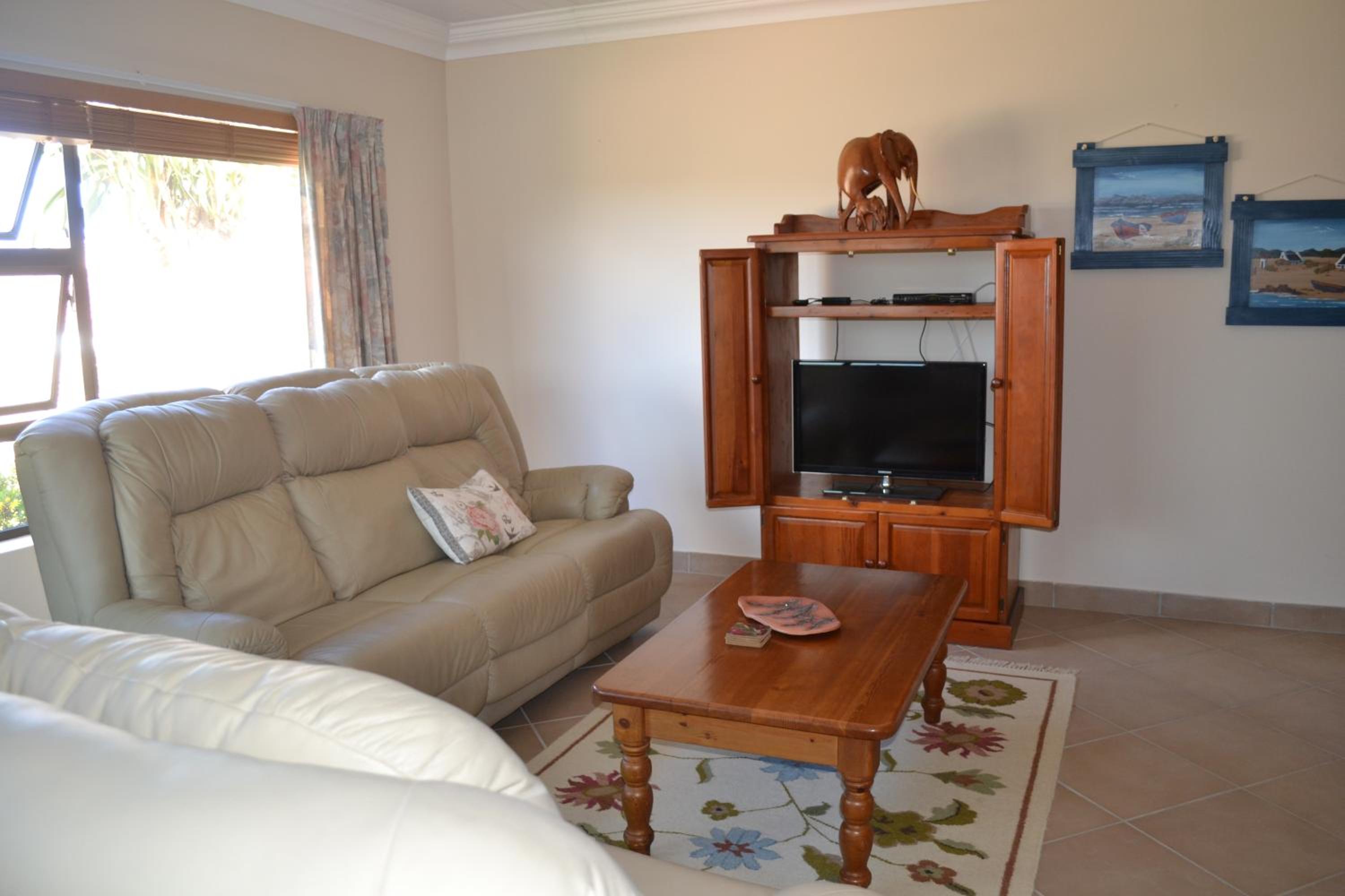 Apartment - Ground Floor - Photo 5