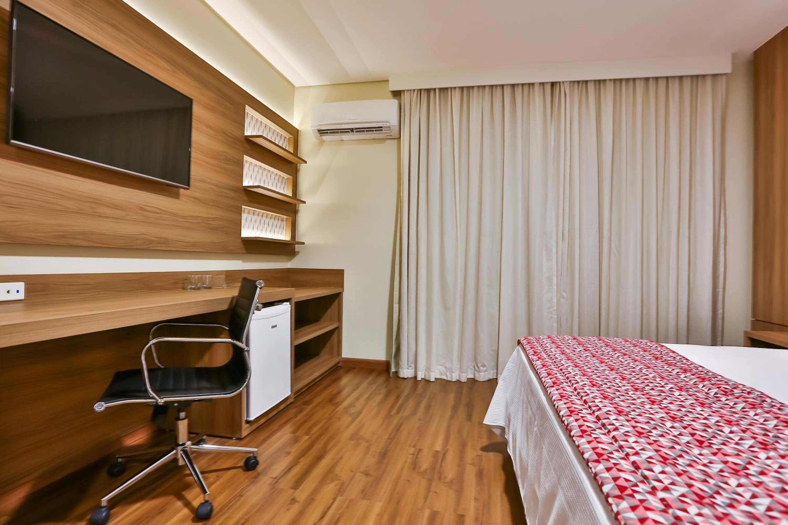 Luxury Queen Room photo 2