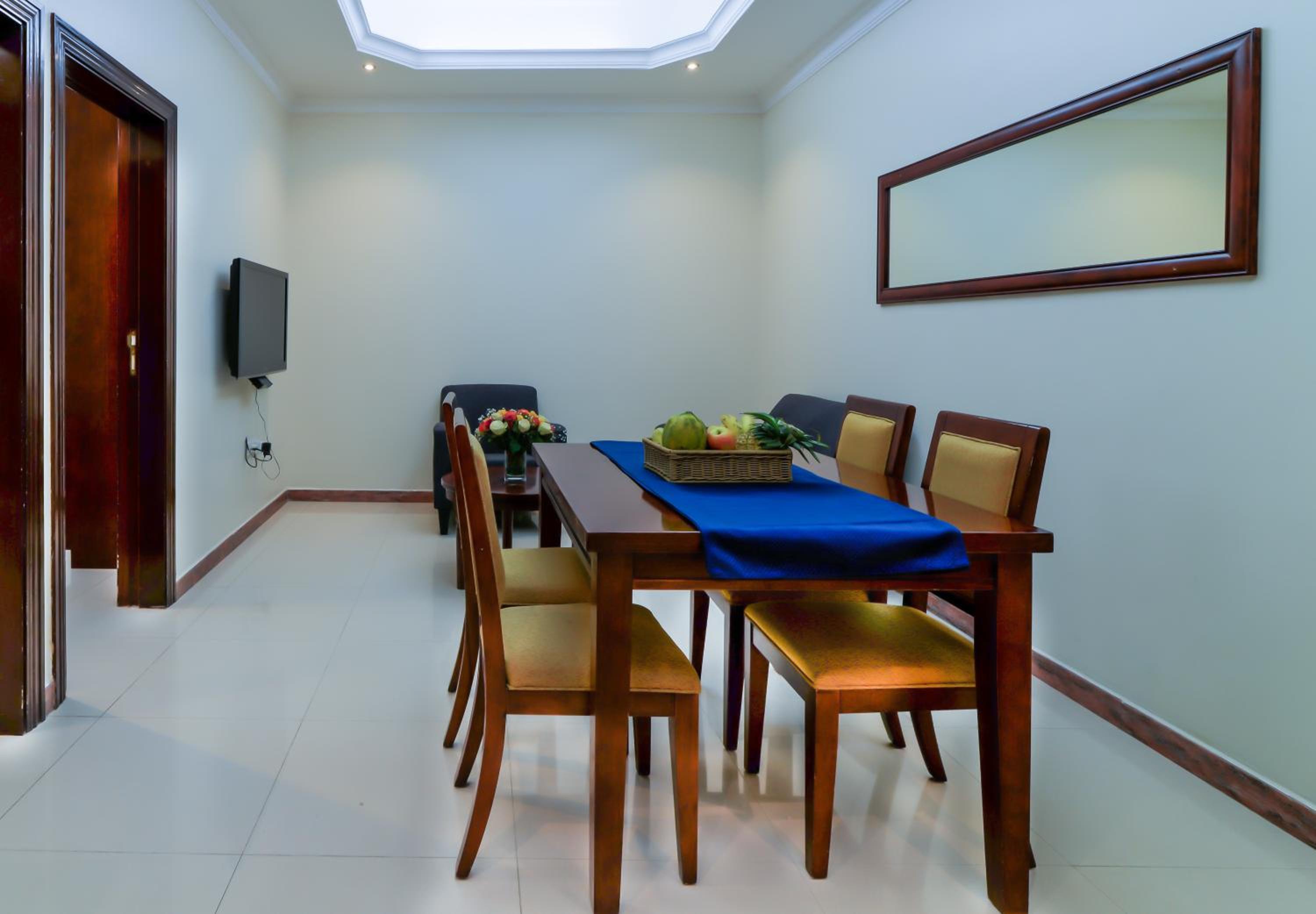 Two-Bedroom Apartment - Photo 9