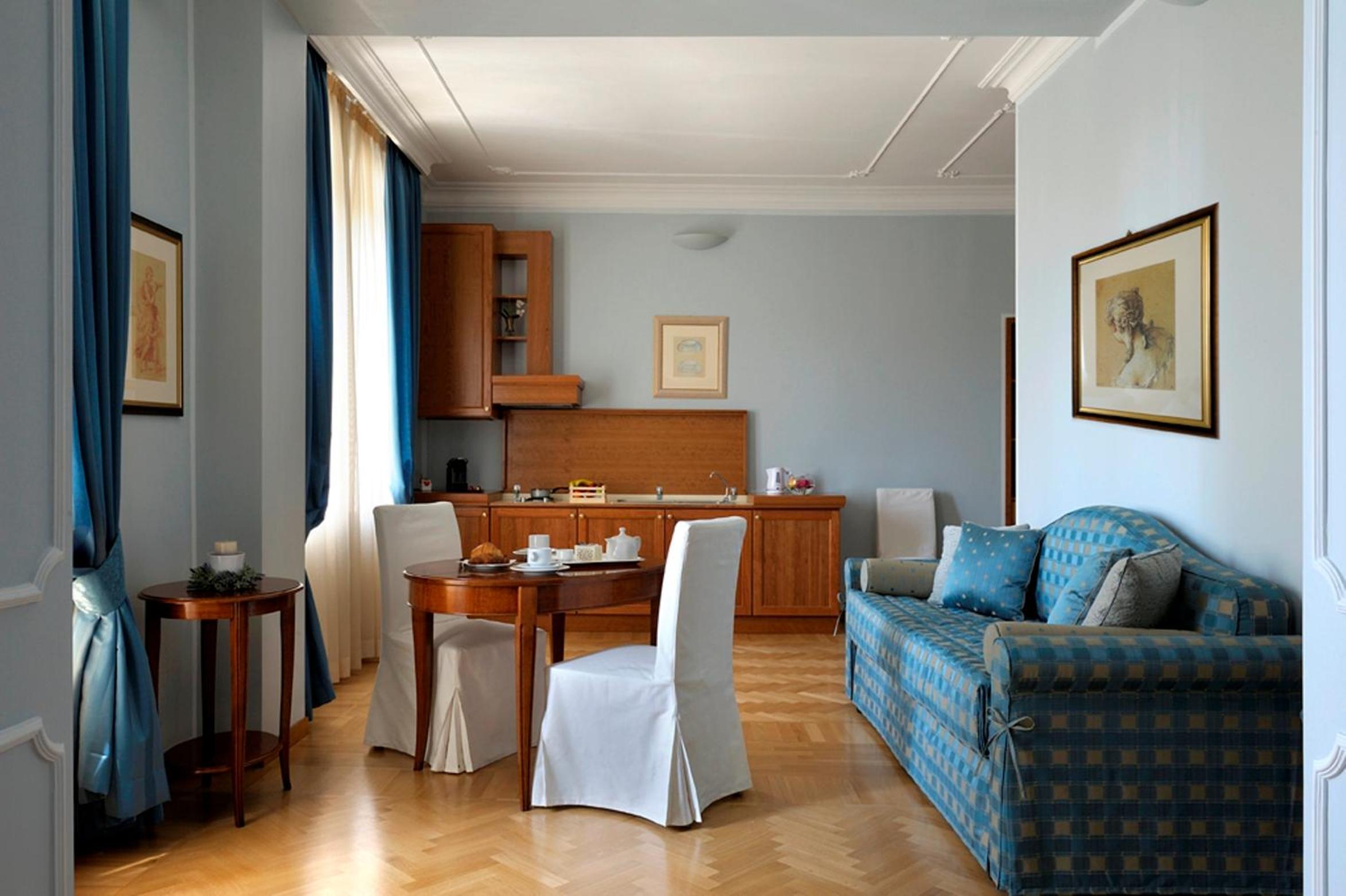 Suite photo 2