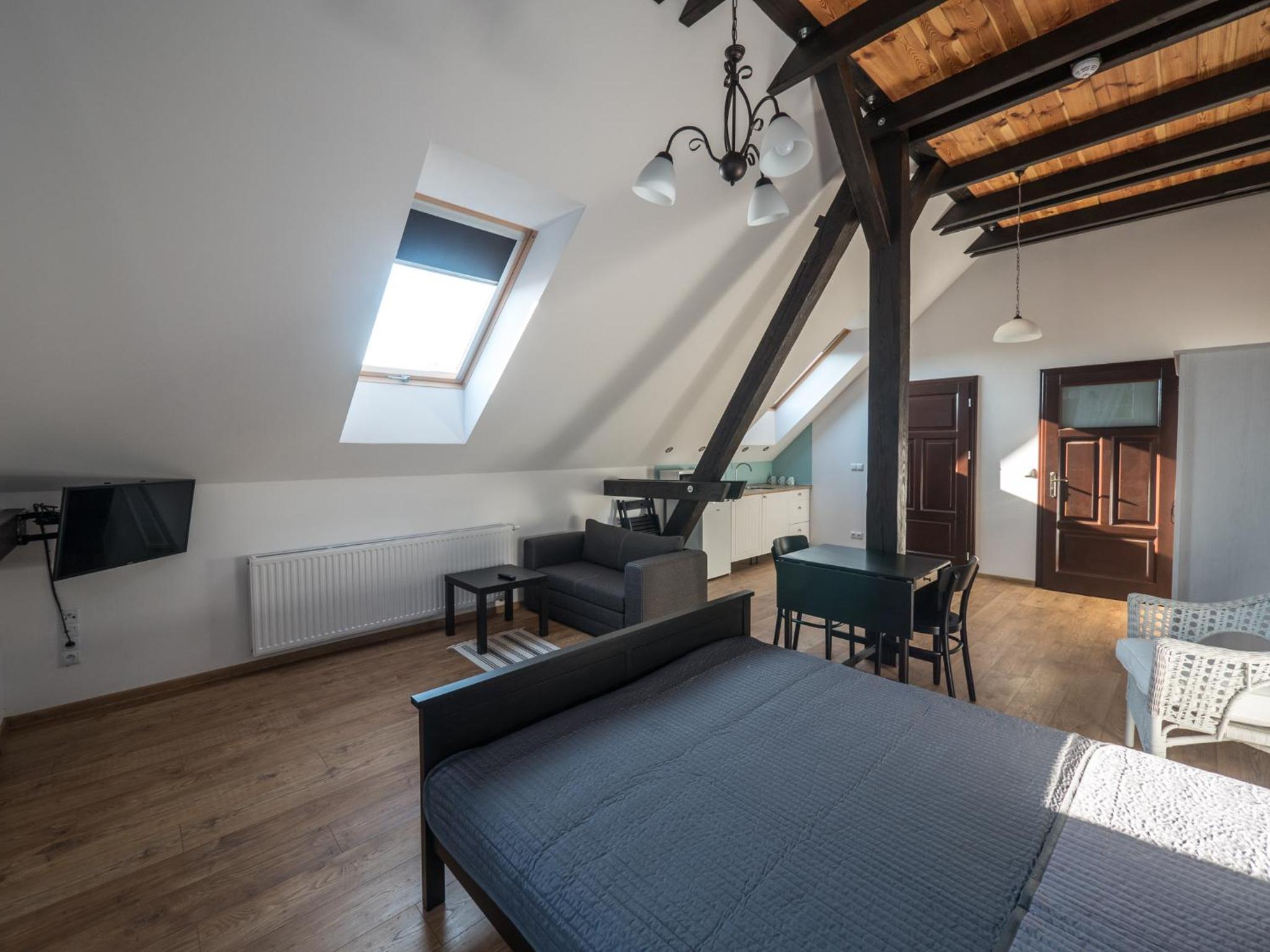 Large Double Room photo 3