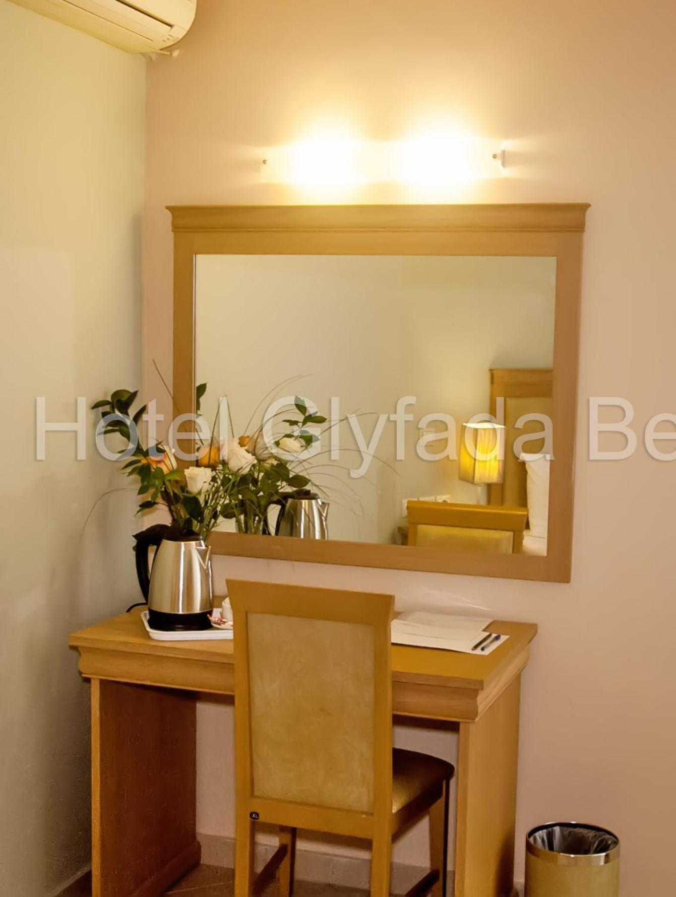 Double or Twin Room with Sea View - Photo 46