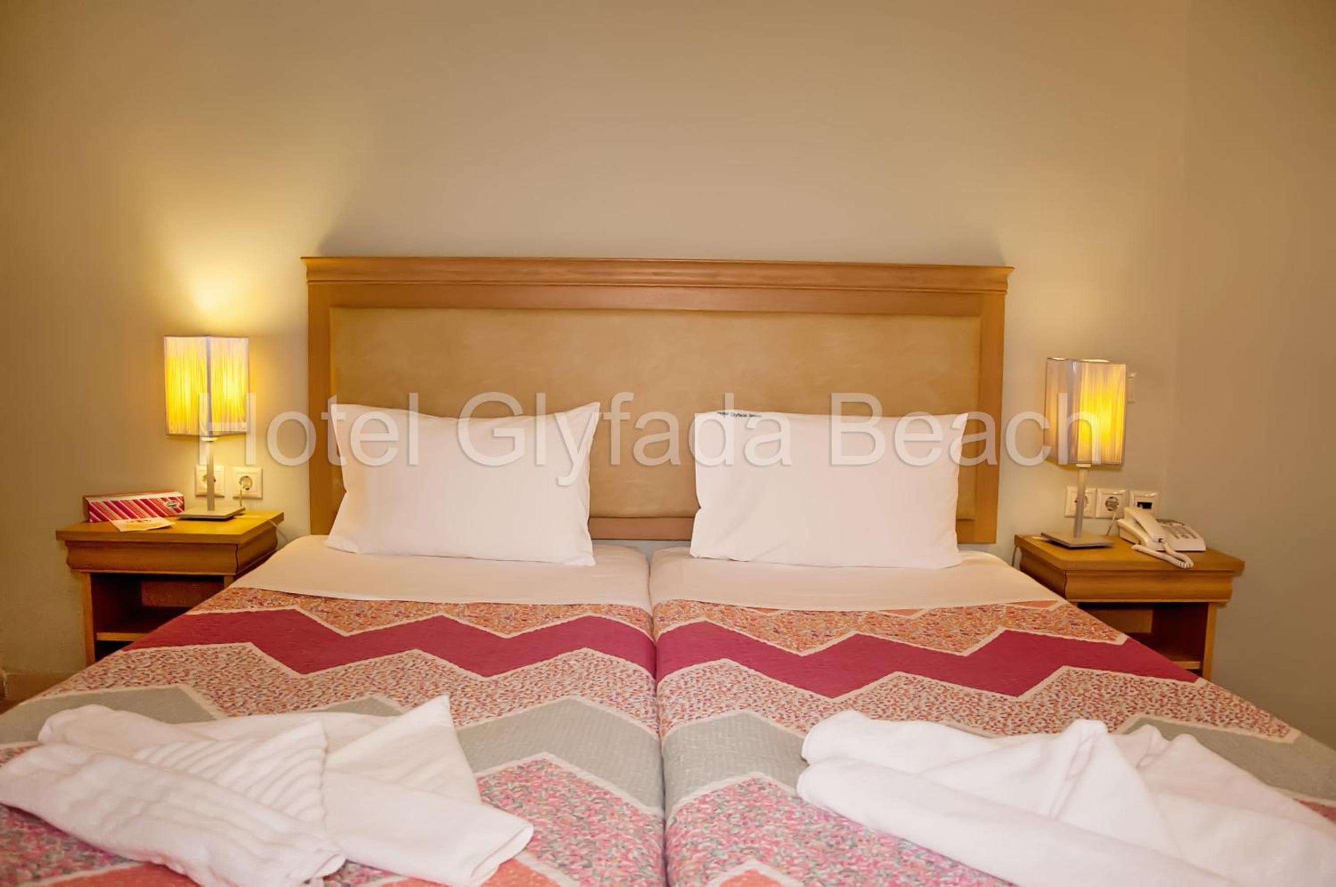 Double or Twin Room with Sea View - Photo 45