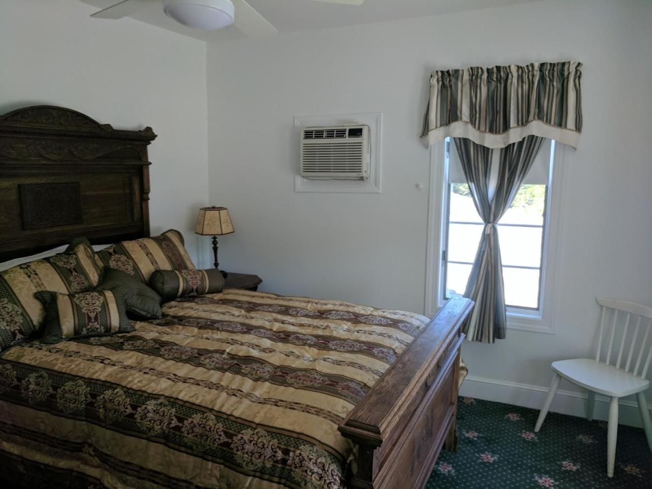 Deluxe Queen Room photo 2