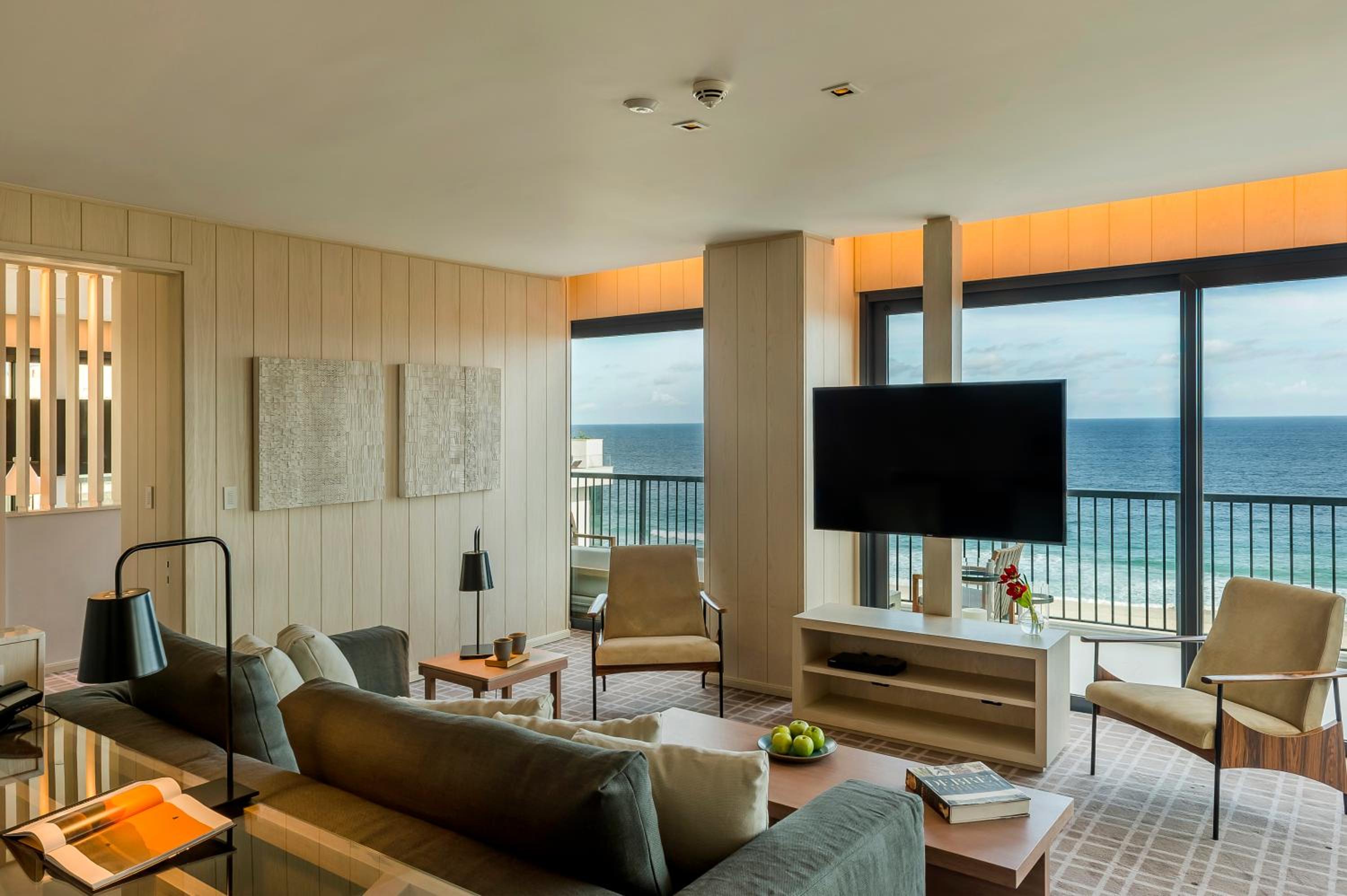 Diplomat Suite