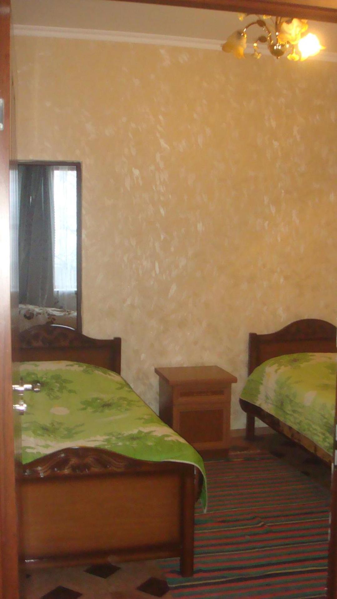 Standard Twin Room with Mountain View photo 2
