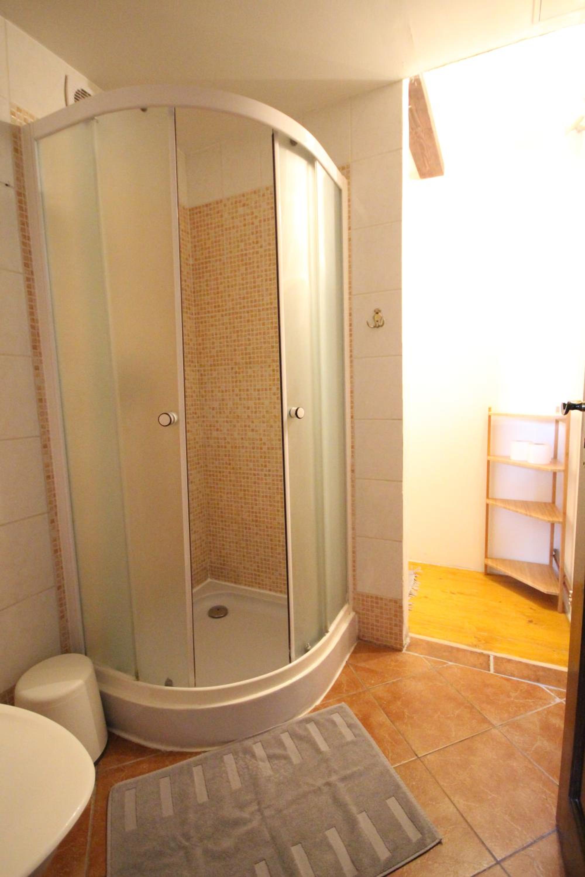 Apartment photo 3