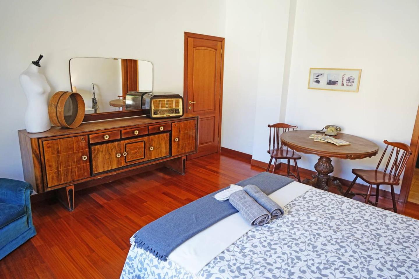 Eight-Bedroom House