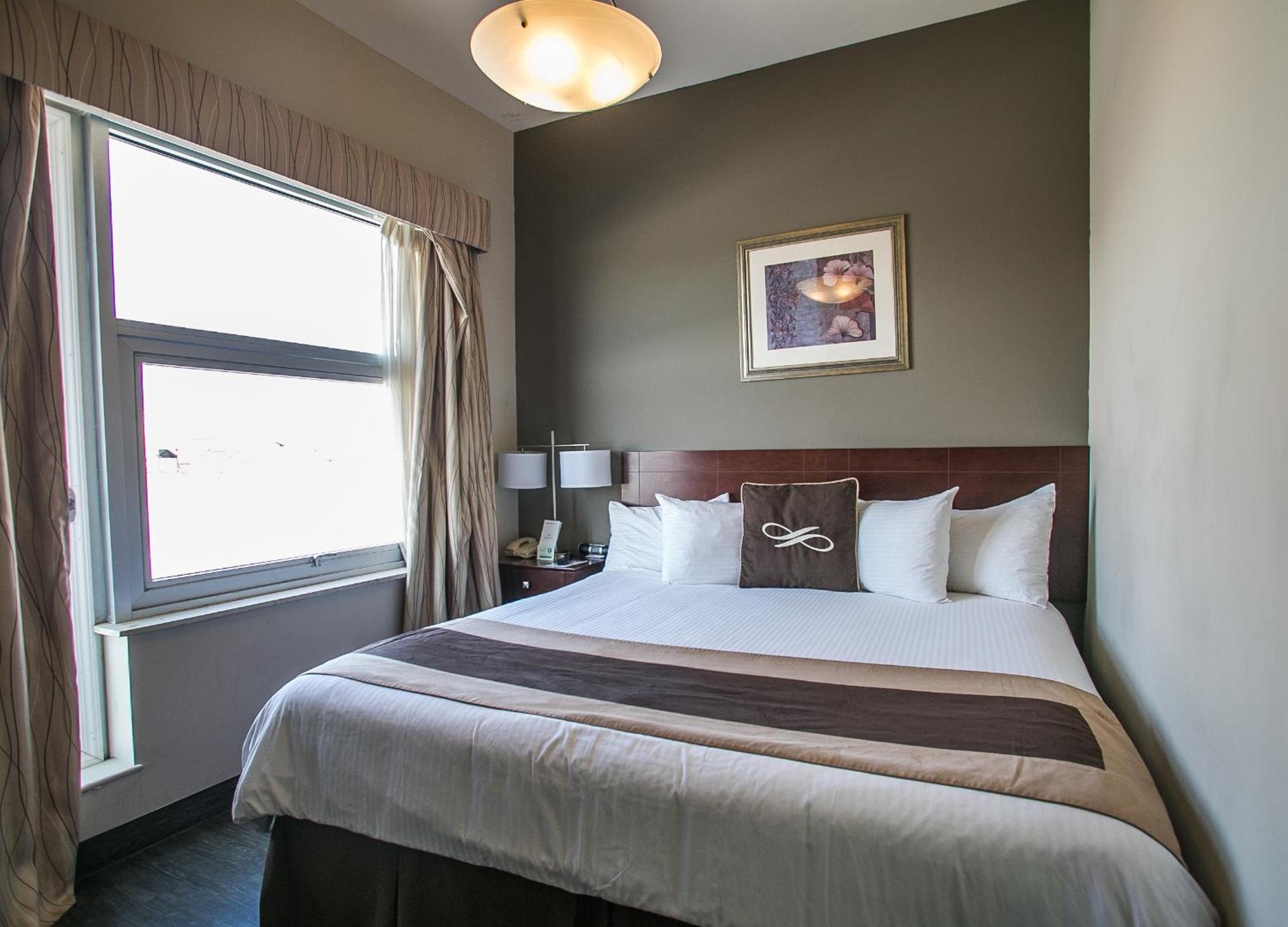 King Suite - Photo 5