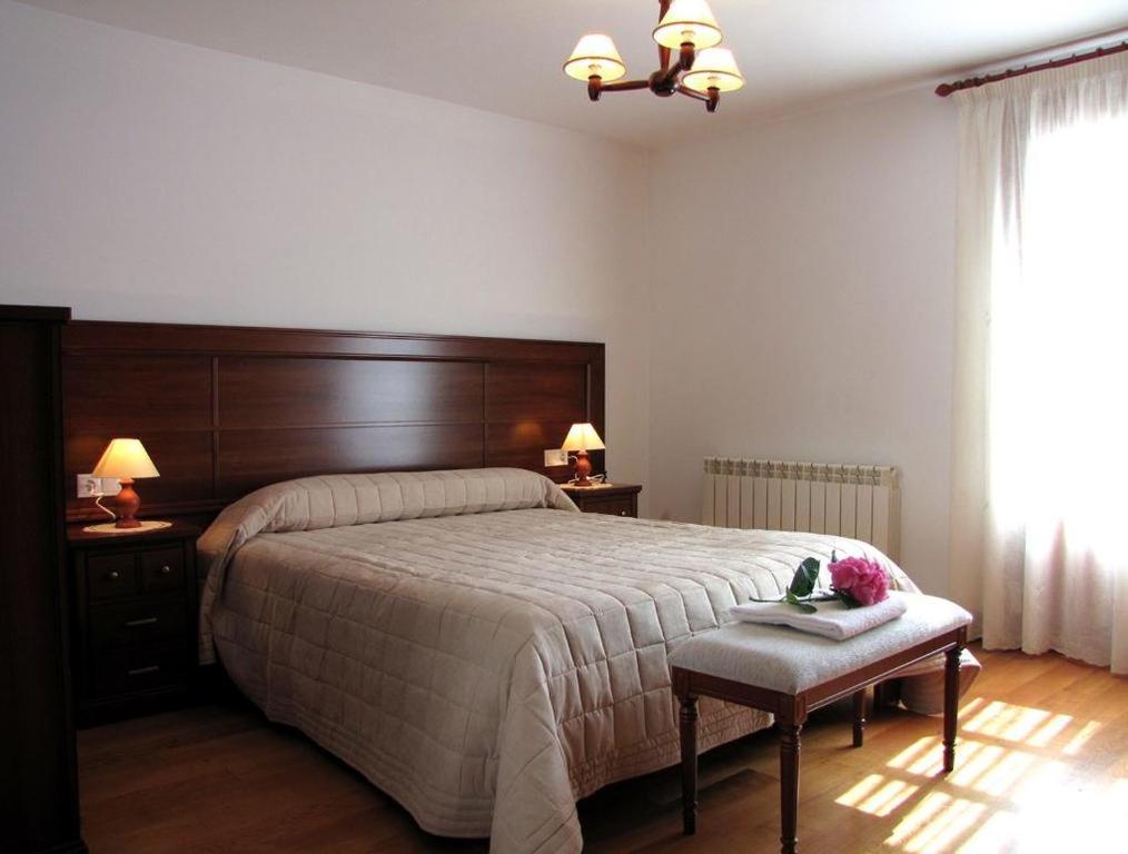 Four-Bedroom House photo 3