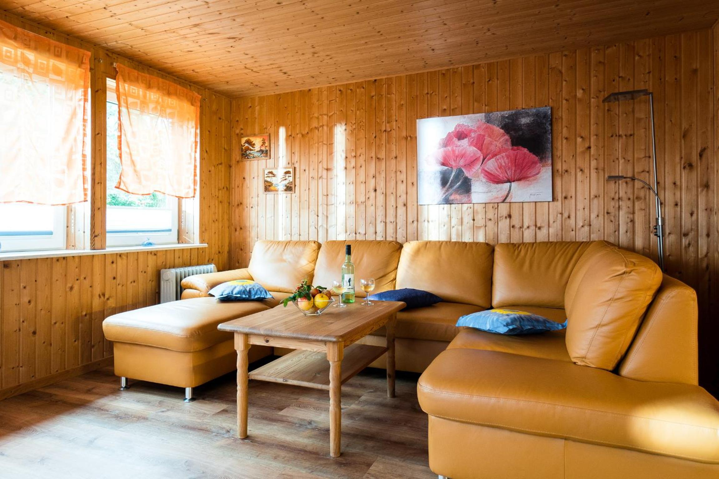 Bungalow with Terrace photo 2