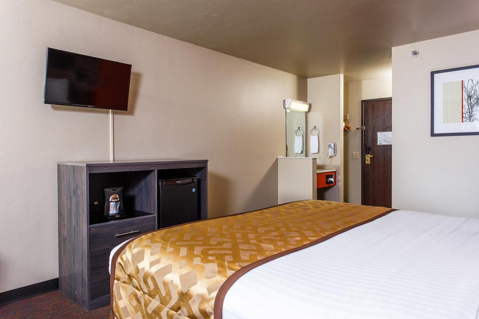 Deluxe King Room - Photo 4