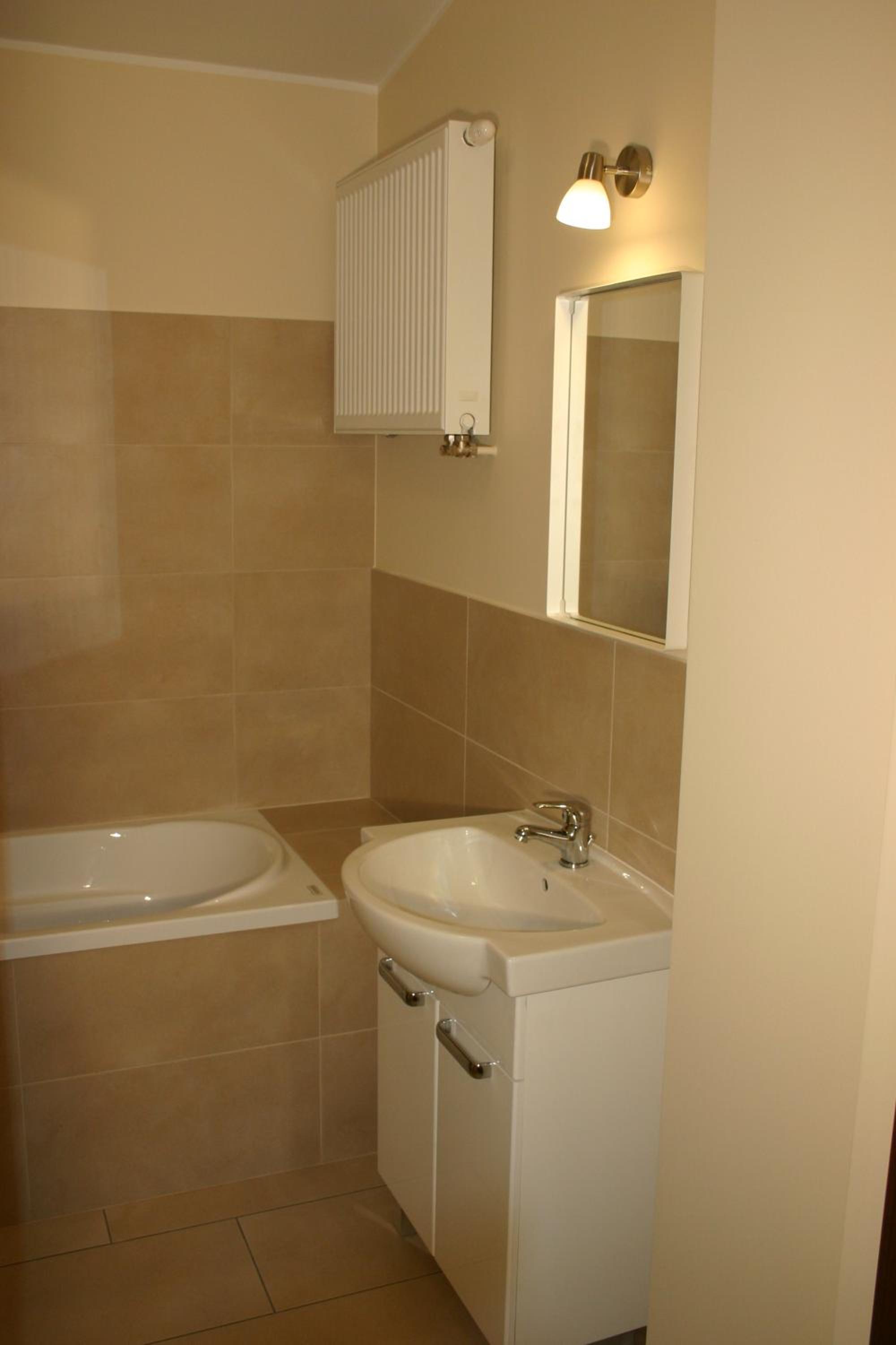 Two-Bedroom Apartment - Photo 3