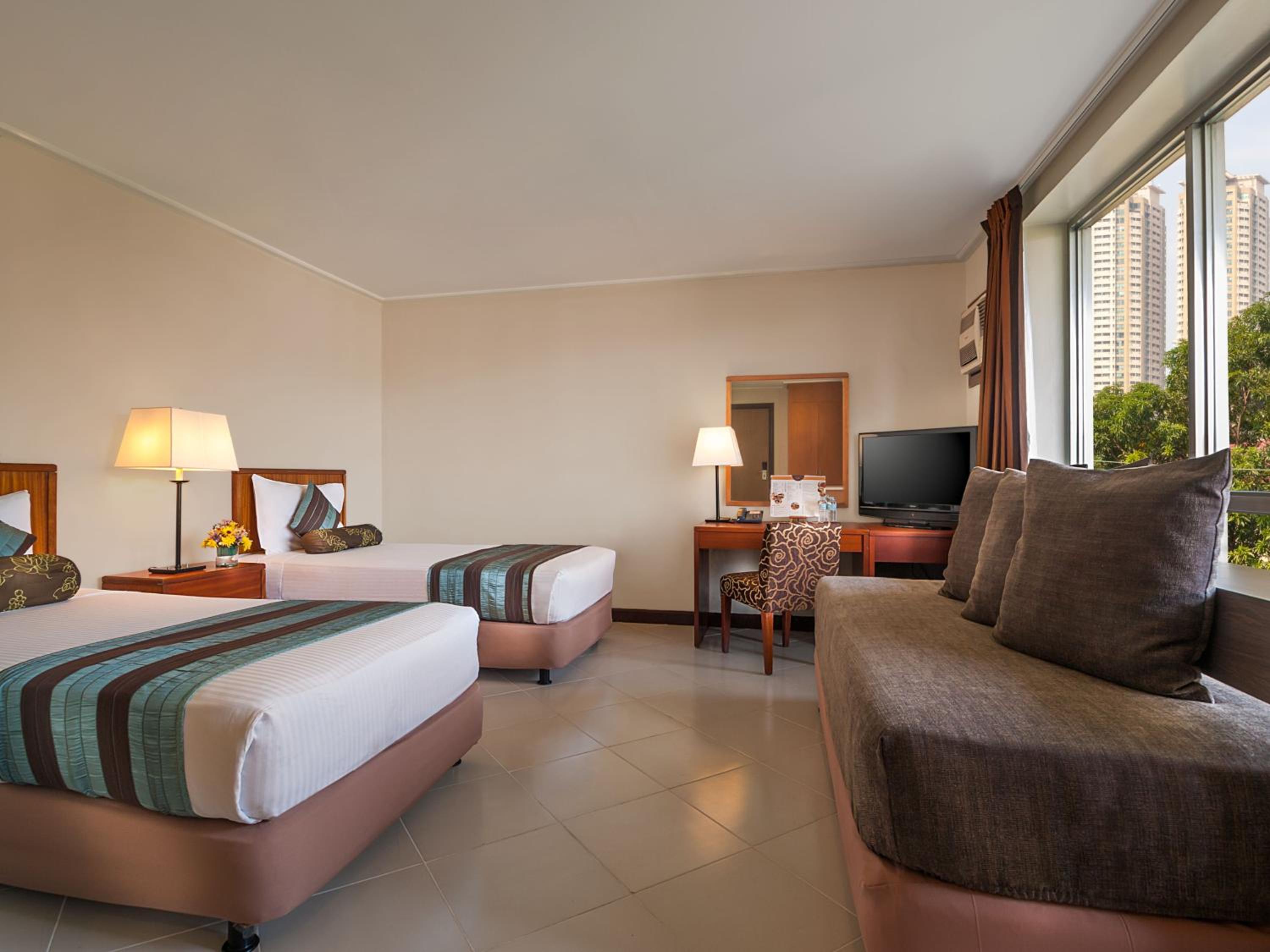 Deluxe Triple Room