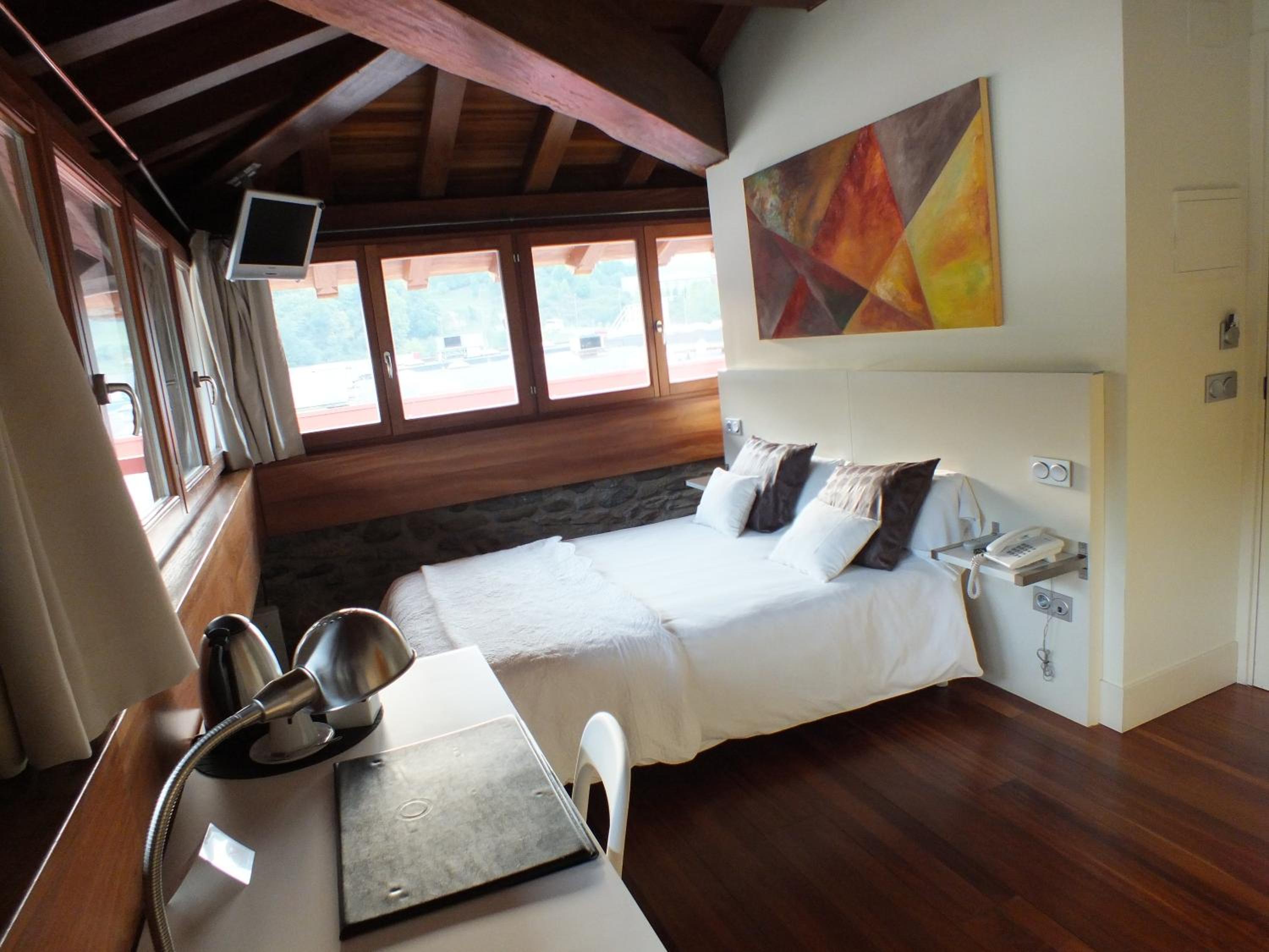 Superior Double or Twin Room - Photo 1