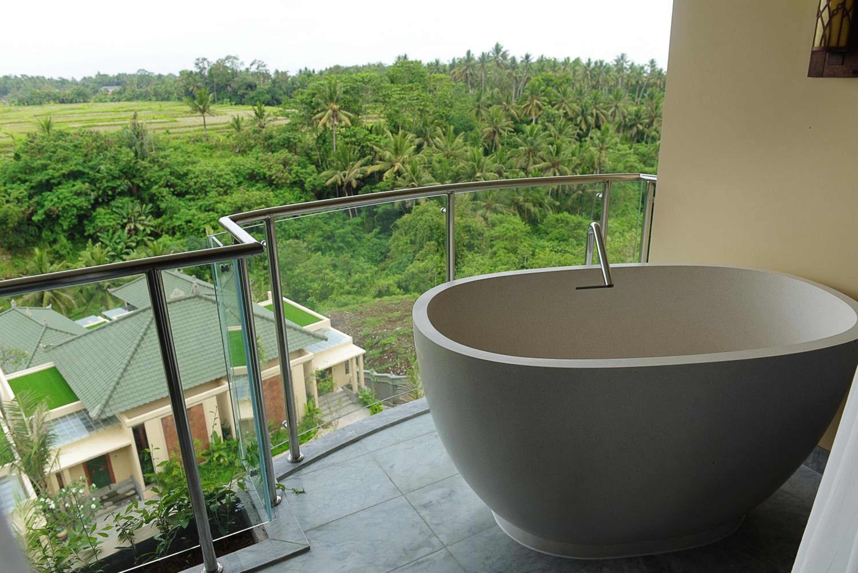 Deluxe Premium King Room with Outdoor Tub & Rice Field View