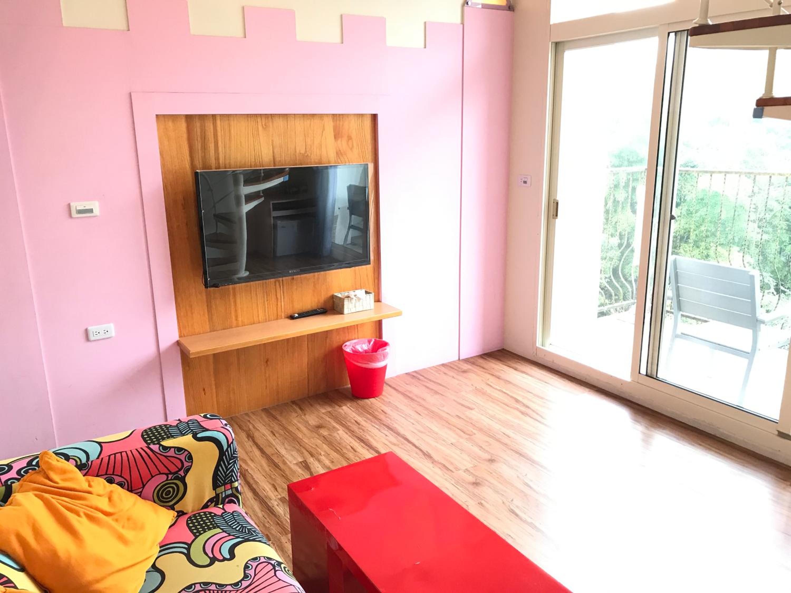 Quadruple Room with Balcony photo 3
