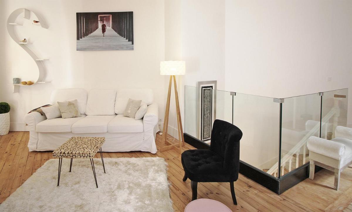 Deluxe Apartment photo 2