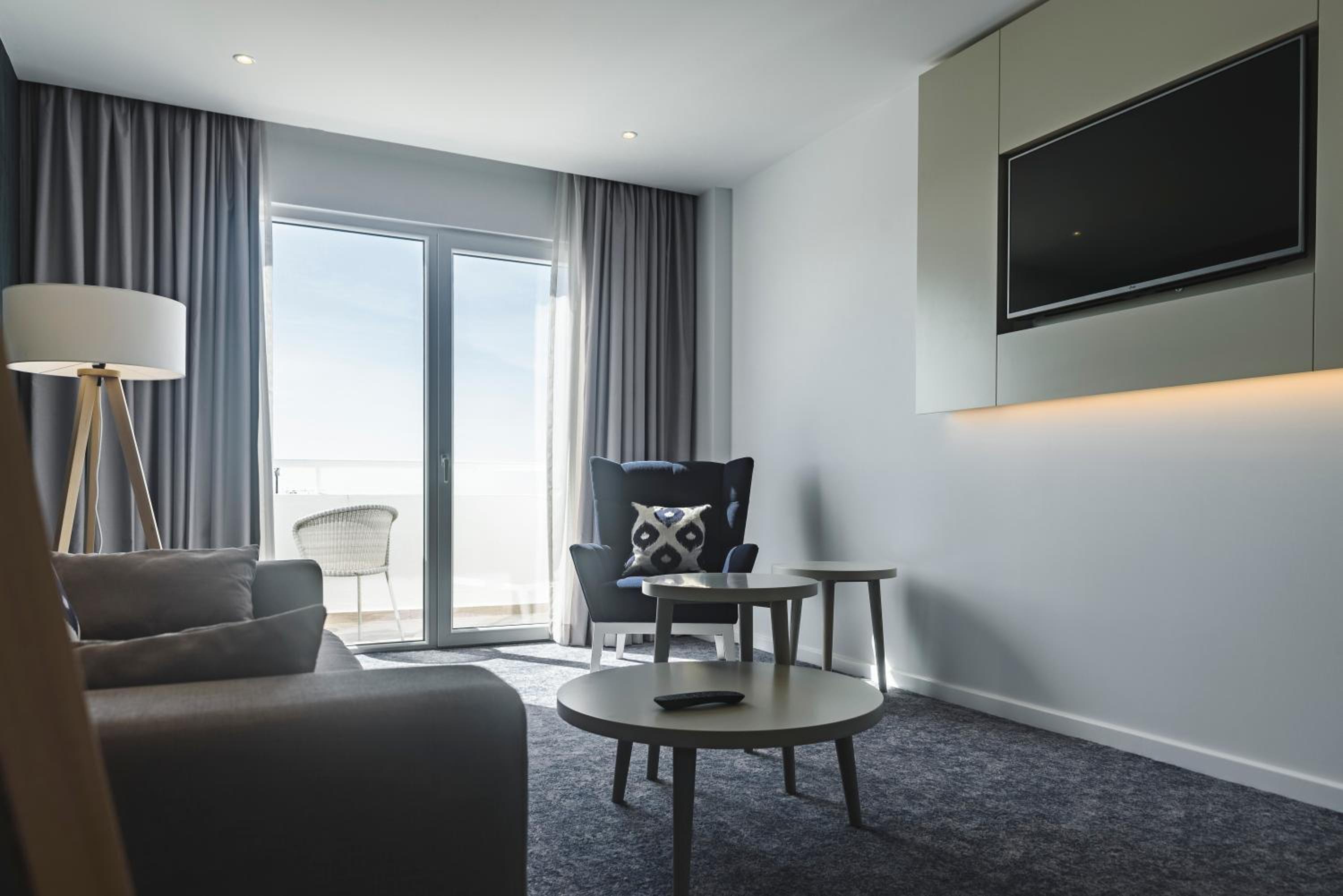 Standard Suite - Photo 6