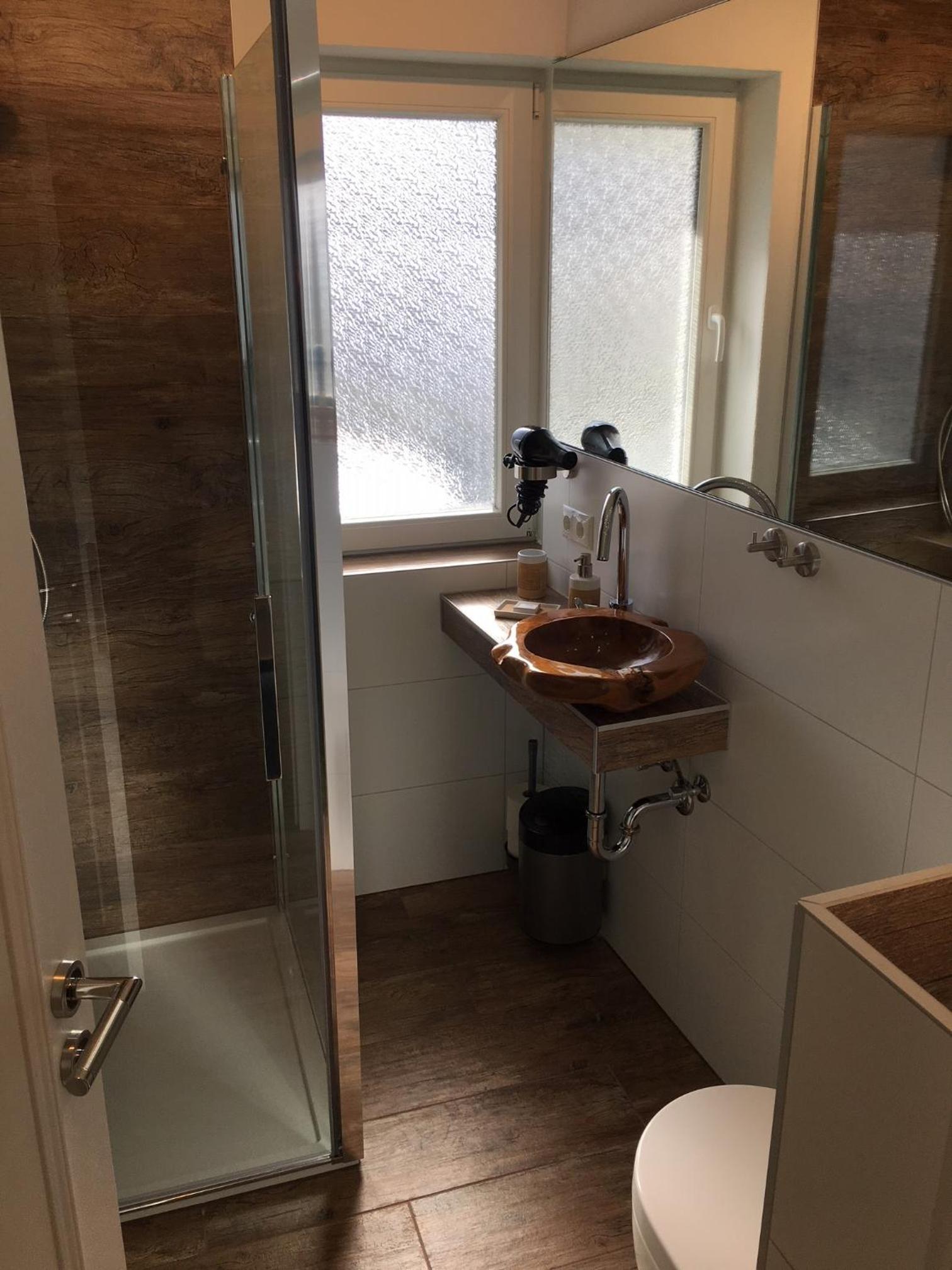 Suite - Photo 6
