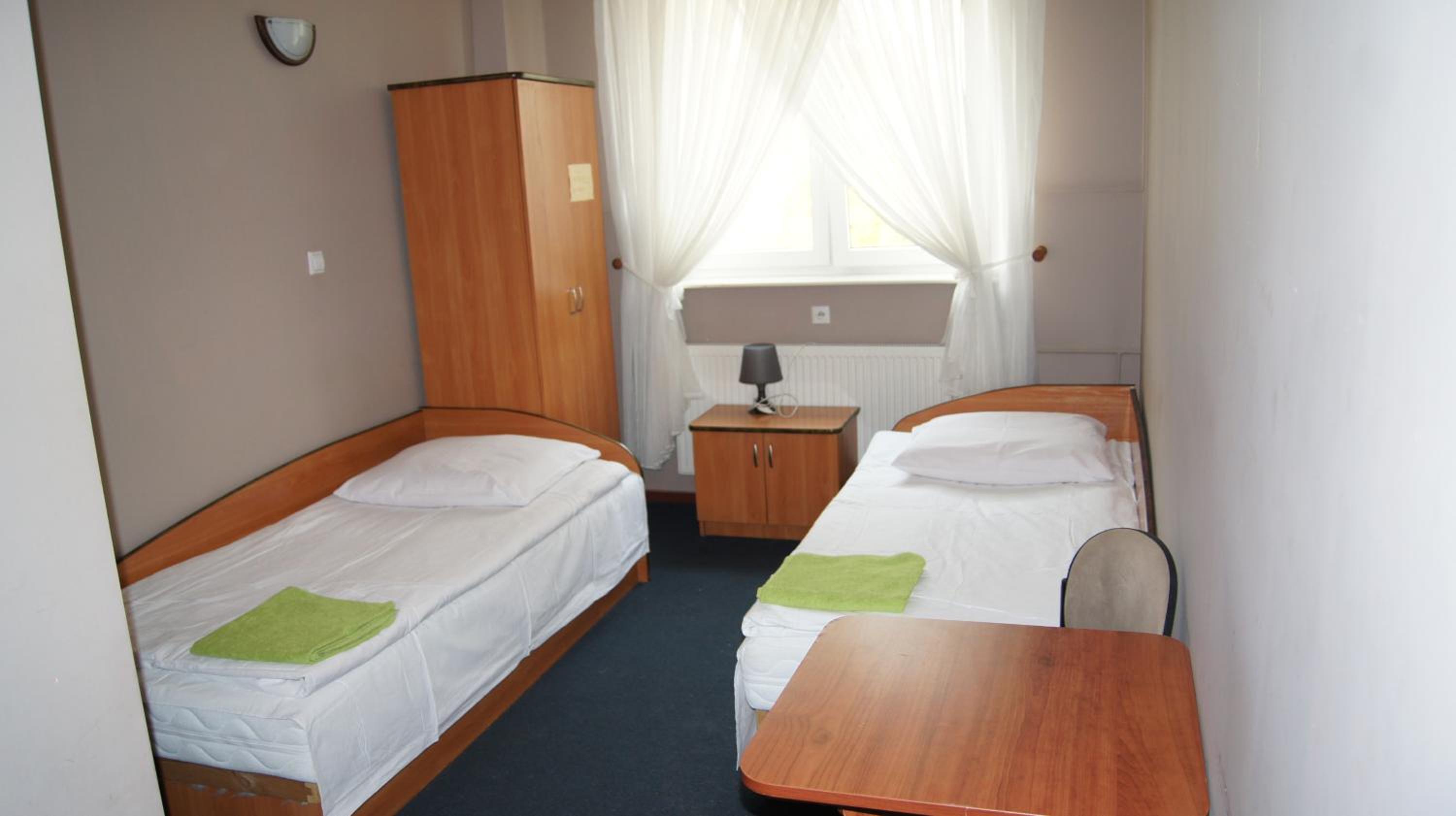 Double or Twin Room - Photo 3