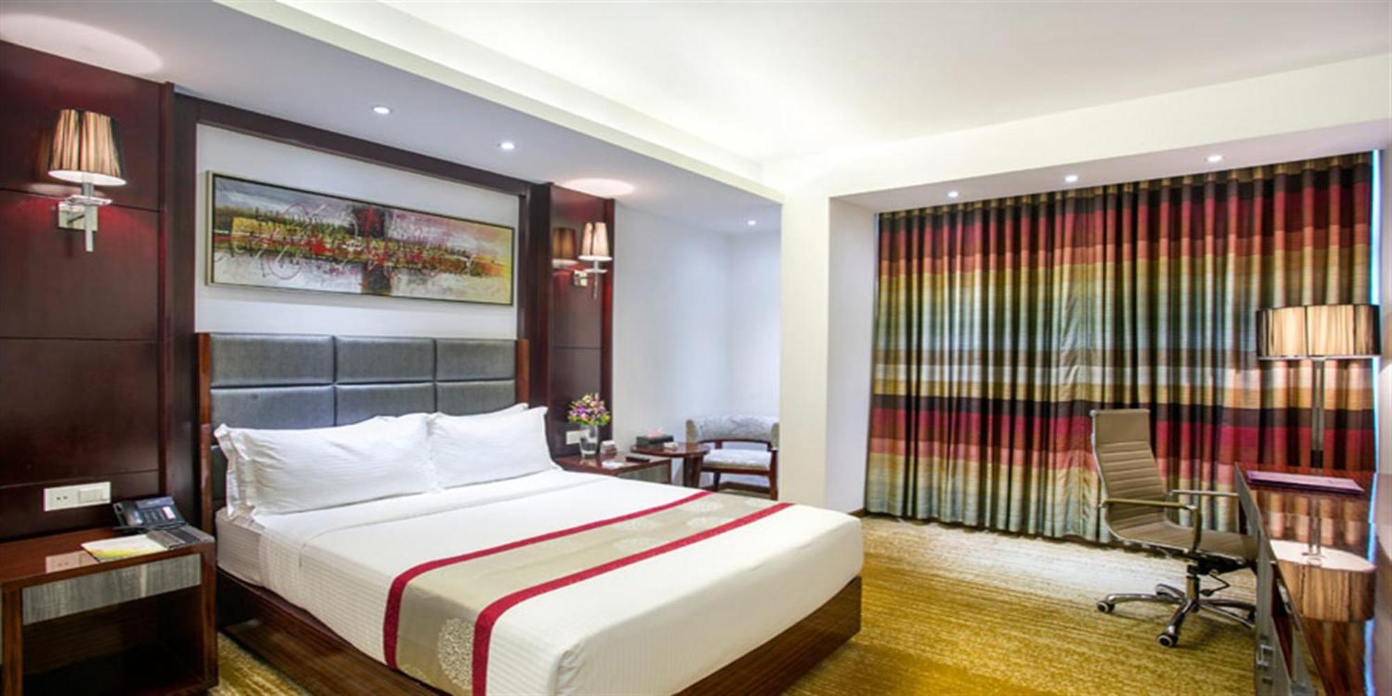 Deluxe King Room