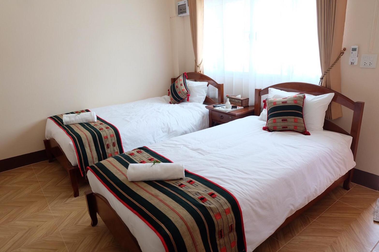 Standard Twin Room - Photo 3