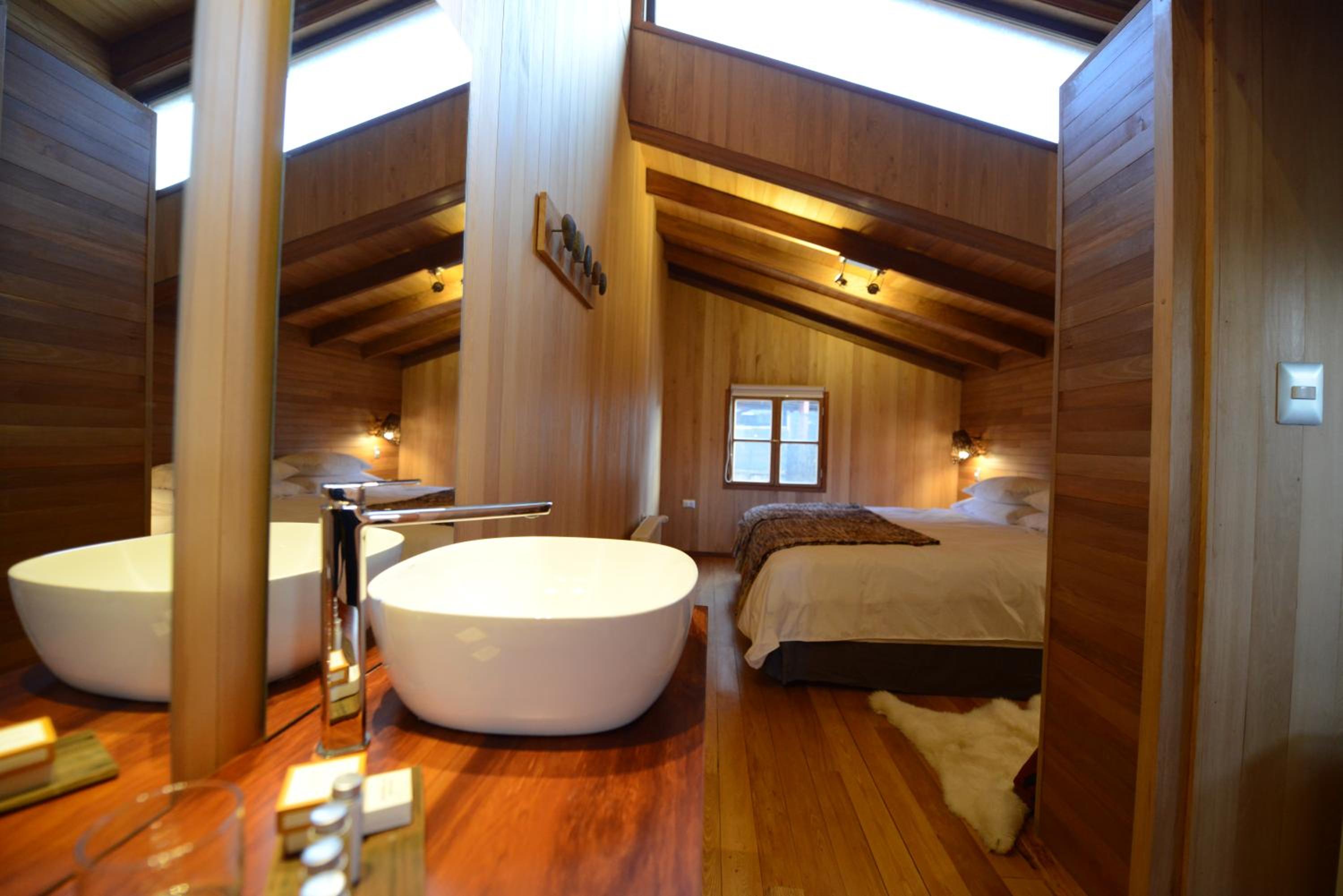 Double or Twin Room with City View photo 3