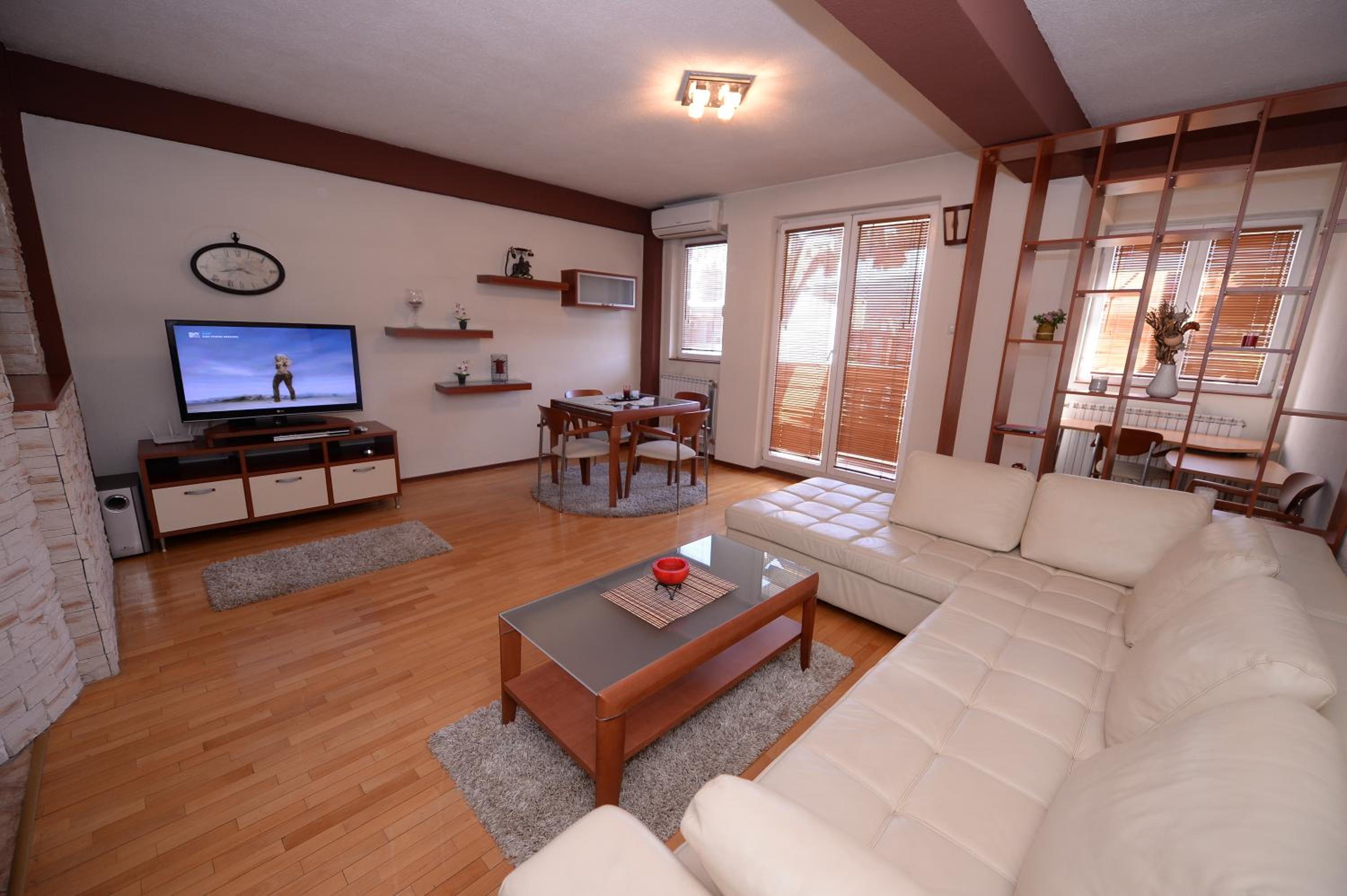 Two-Bedroom Apartment - Photo 1