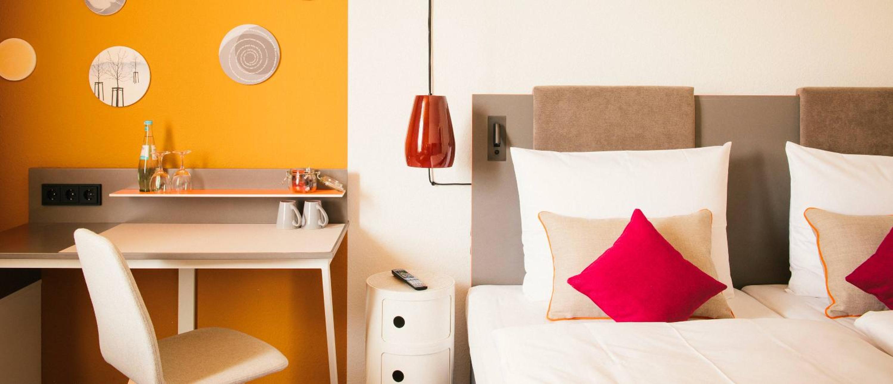 Comfort Room (Accessible) - Photo 8