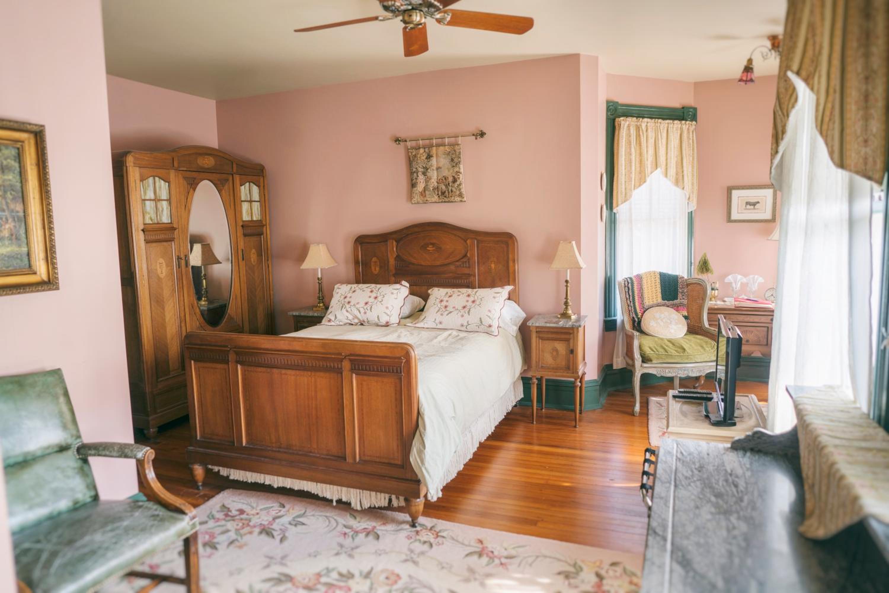 Deluxe Queen Room photo 3